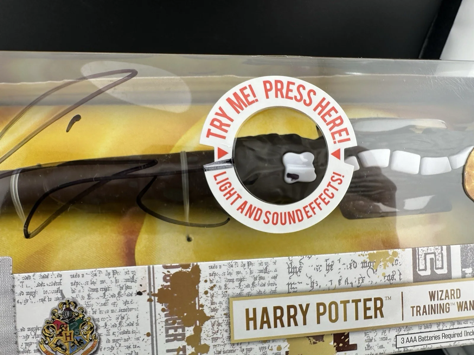 Daniel Radcliffe — Daniel Radcliffe Signed Autograph Harry Potter Sealed Press Touch Wand PSA/DNA, image 4
