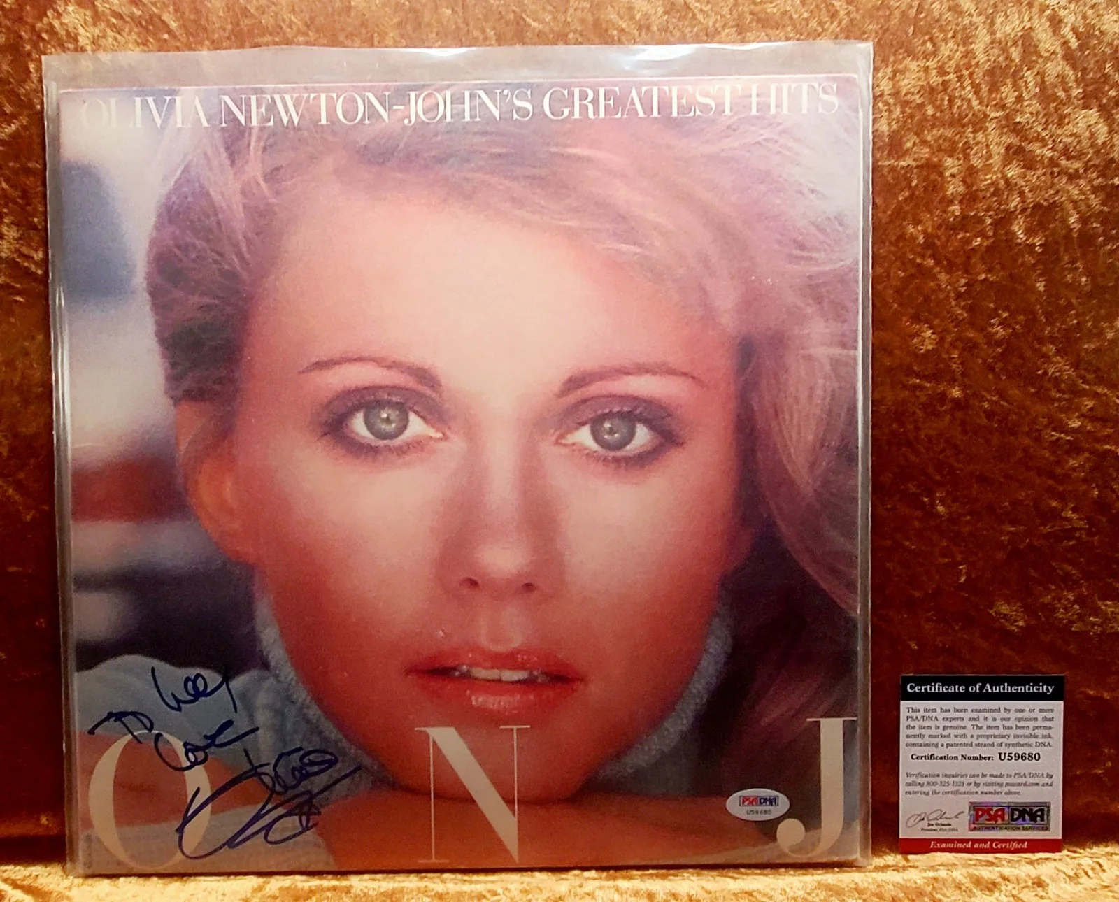 Olivia Newton-John PSA / DNA Signed Autograph Album Record LP Greatest Hits, image 5