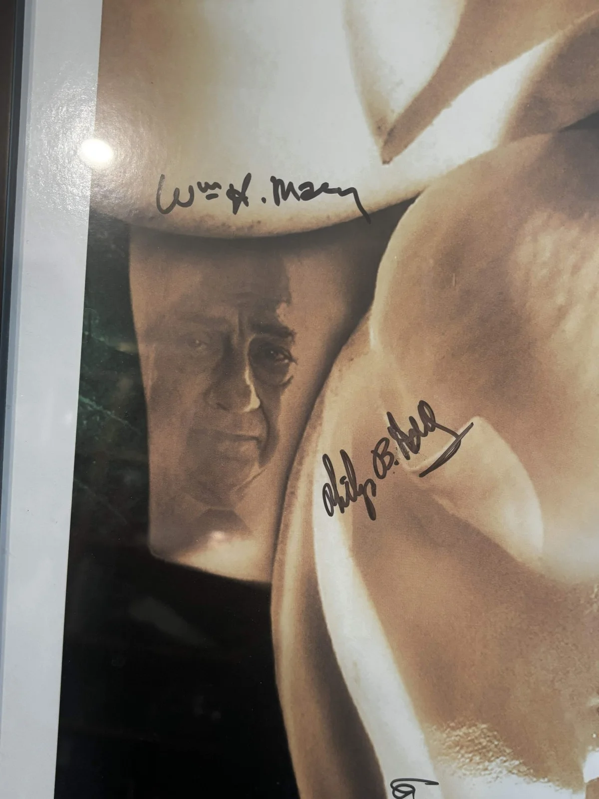 julianne moore — FRAMED AND AUTOGRAPHED MAGNOLIA D/S 27X40 ORIGINAL POSTER SIGNED BY 7, изображение 4