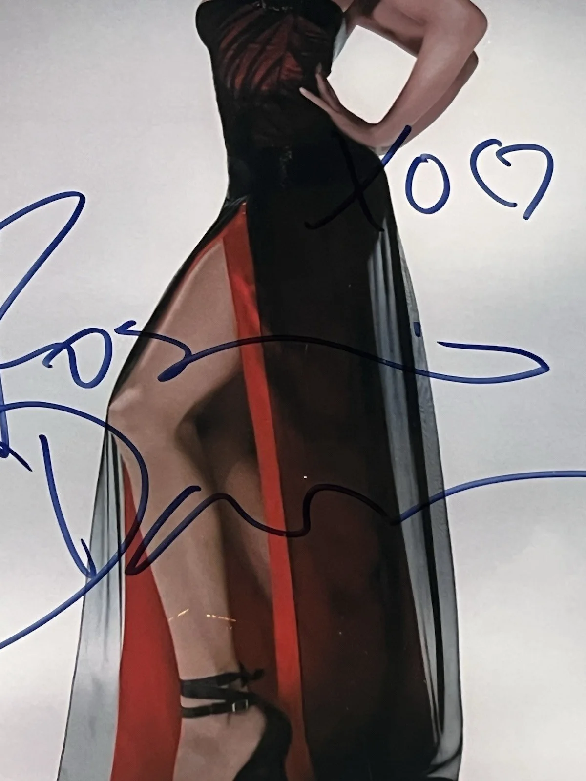 Rosario Dawson — Rosario Dawson Signed 8x10 Photo PSA / DNA COA Autograph Auto Sexy Hot Sin City, изображение 3