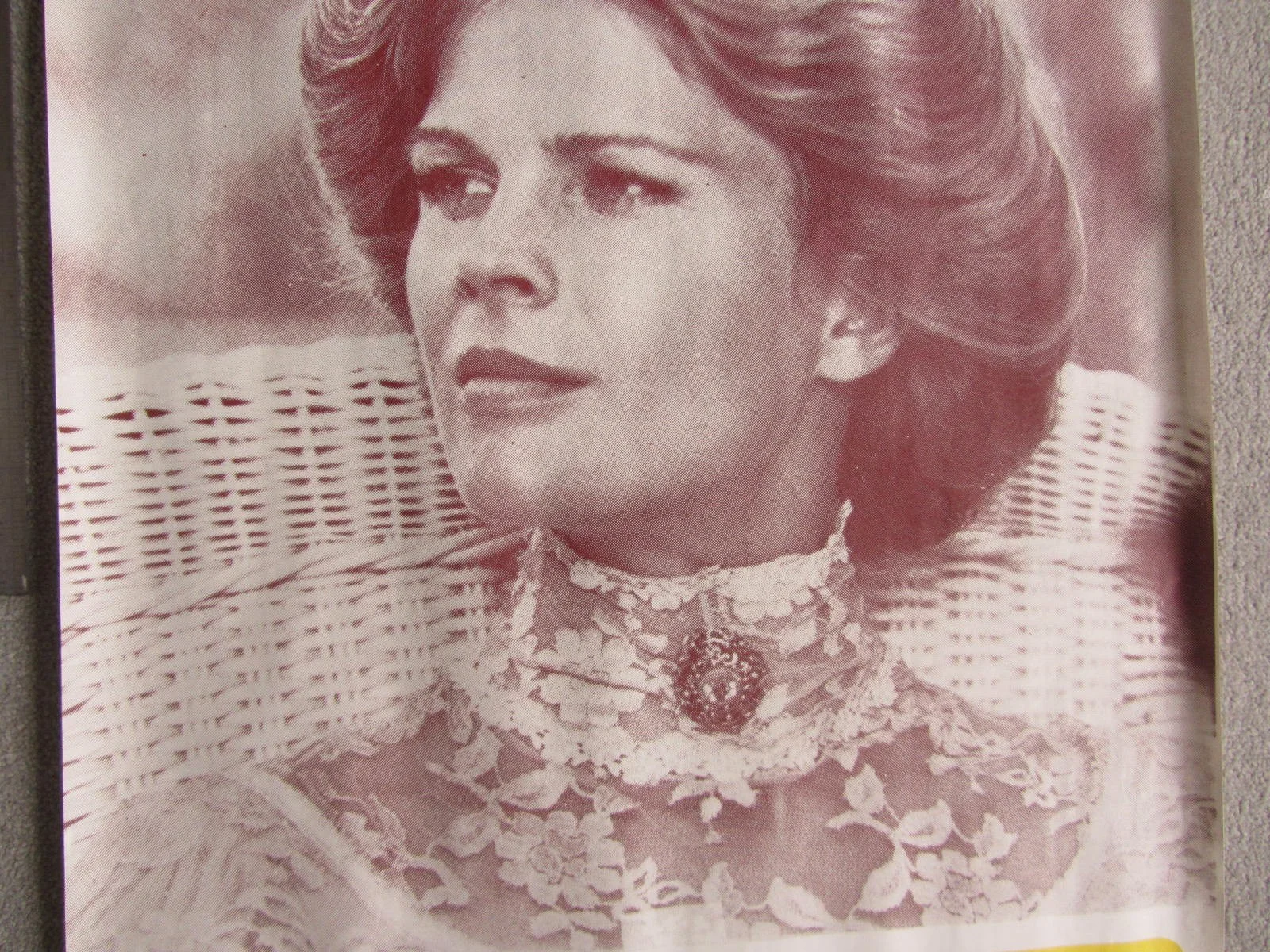 THE WIND AND THE LION starring Candice Bergen & Sean Connery - rare Poster 1974, изображение 3