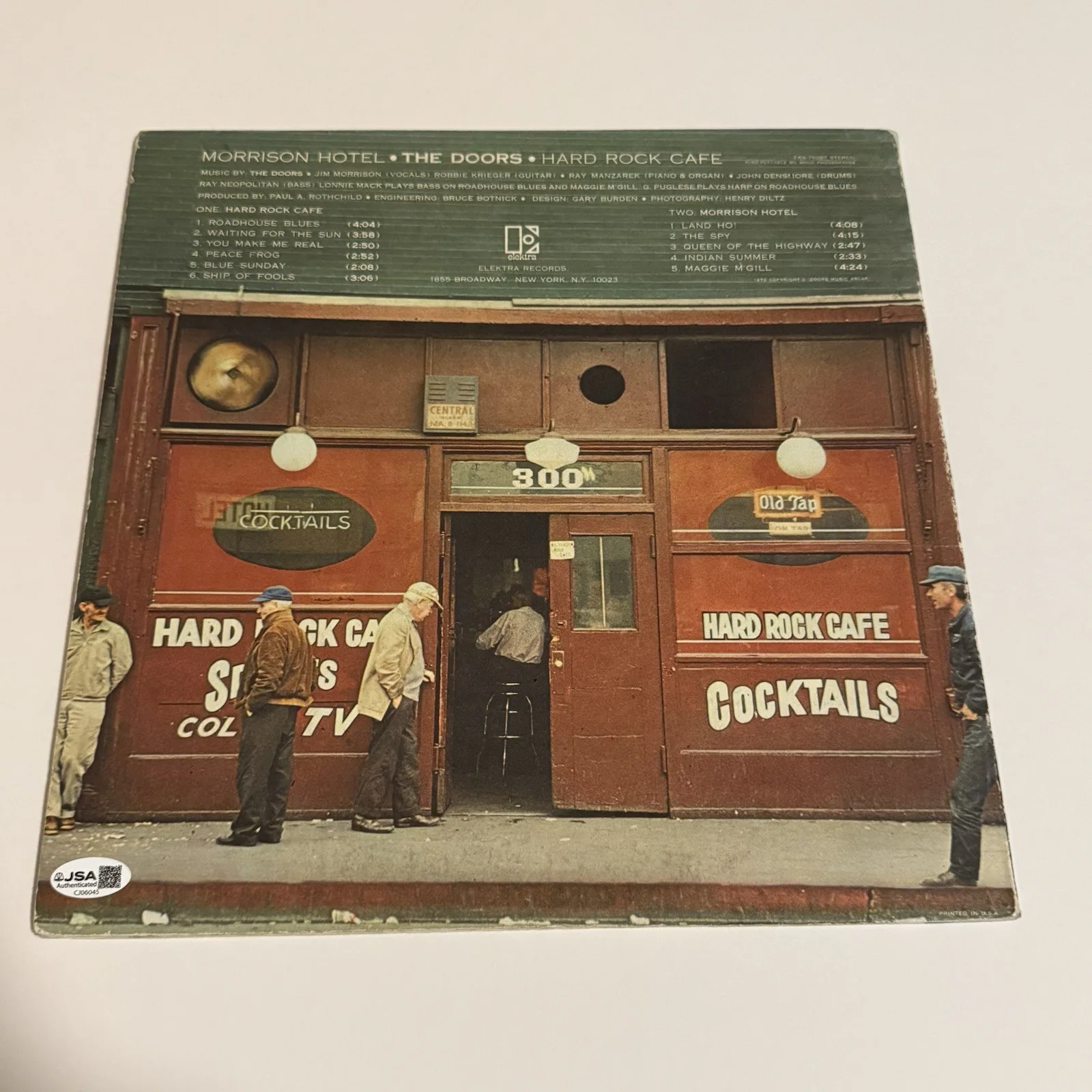 ROBBY KRIEGER HENRY DILTZ SIGNED MORRISON HOTEL VINYL RECORD THE DOORS JSA COA, изображение 2