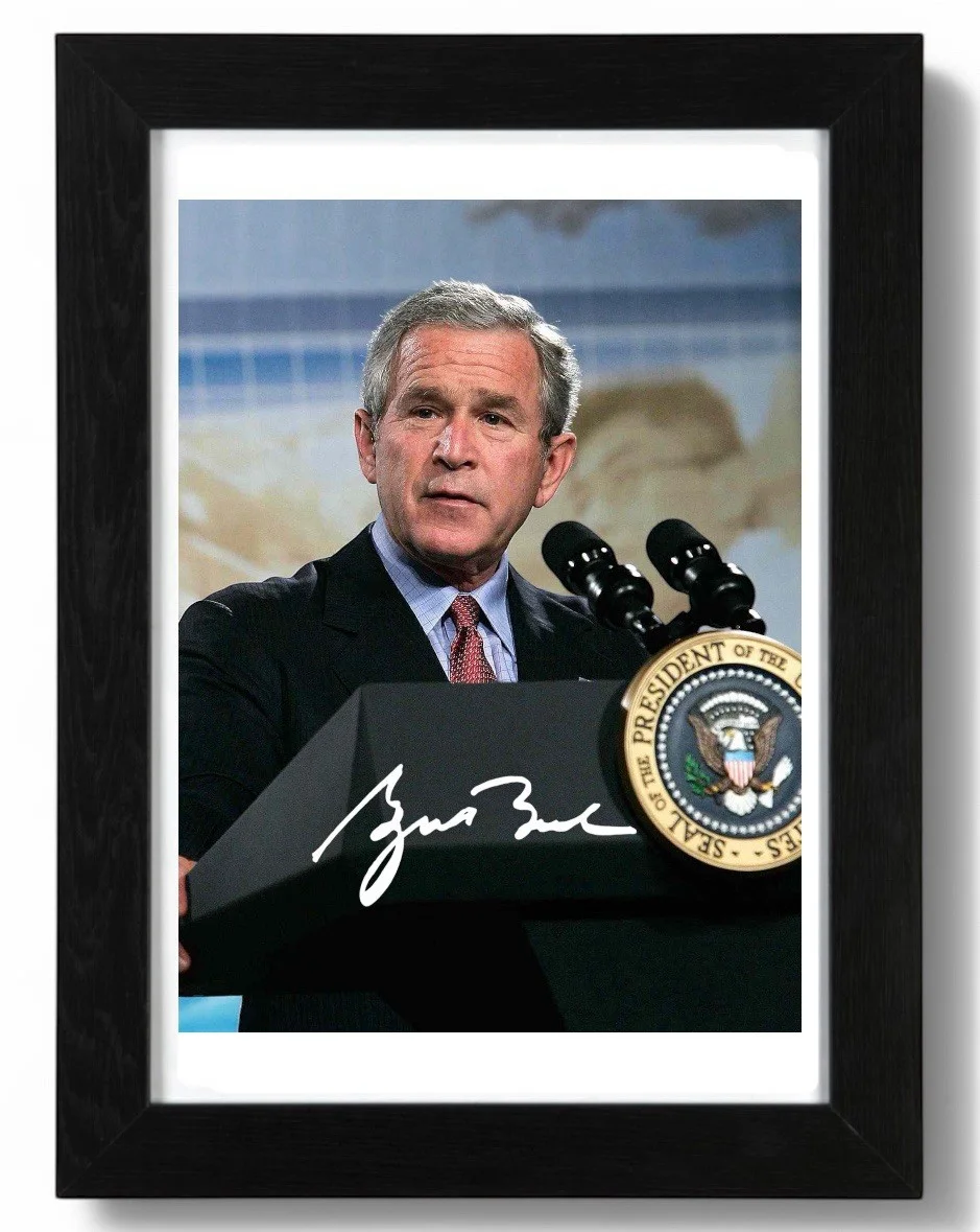 George W Bush Signed Autograph PHOTO Pre Print 6x4/A4/ Framed, image 2