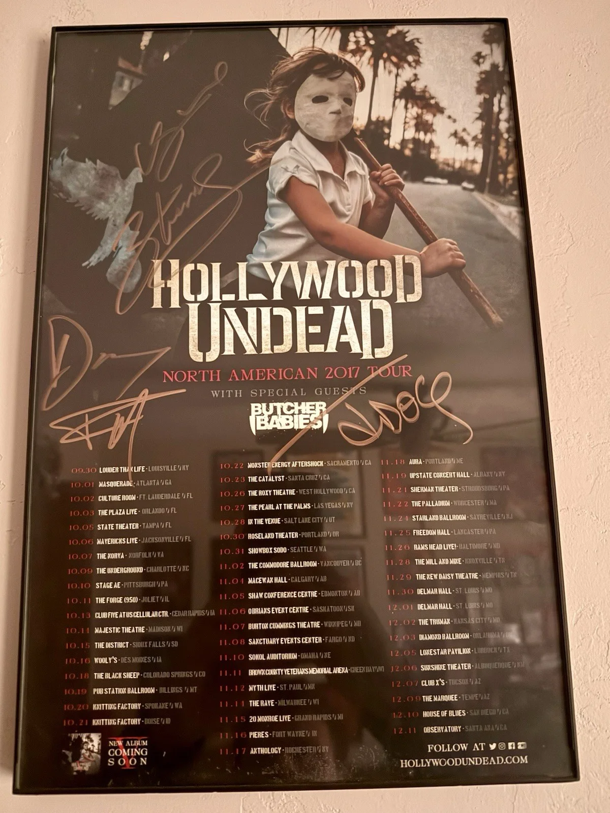 Hollywood Undead 2017 Tour Poster Signed Gold, image 4