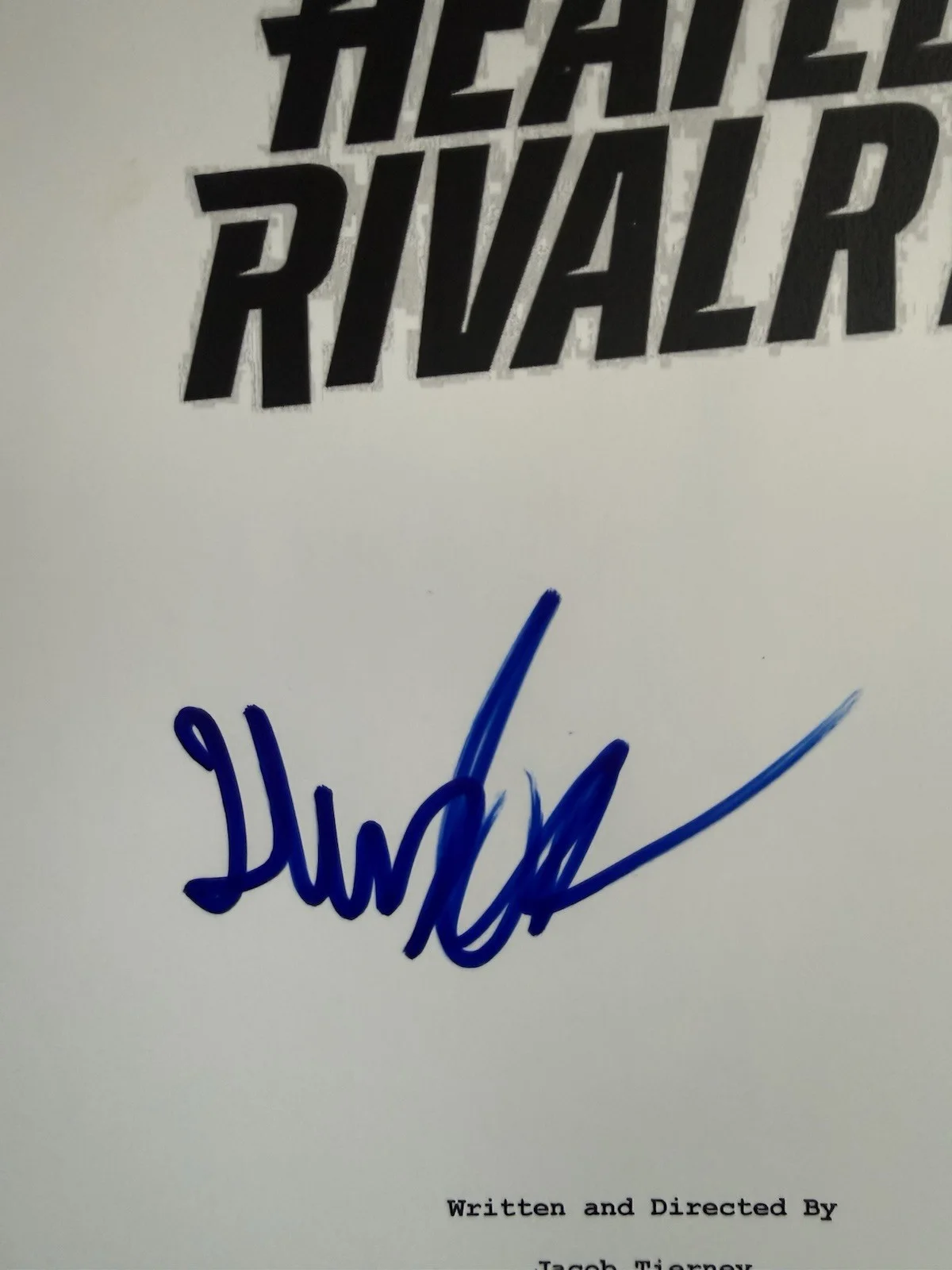 Hudson Williams — Hudson Williams Signed Heated Rivalry FULL SCRPT Shane Hollander Sexy BAS COA, image 2