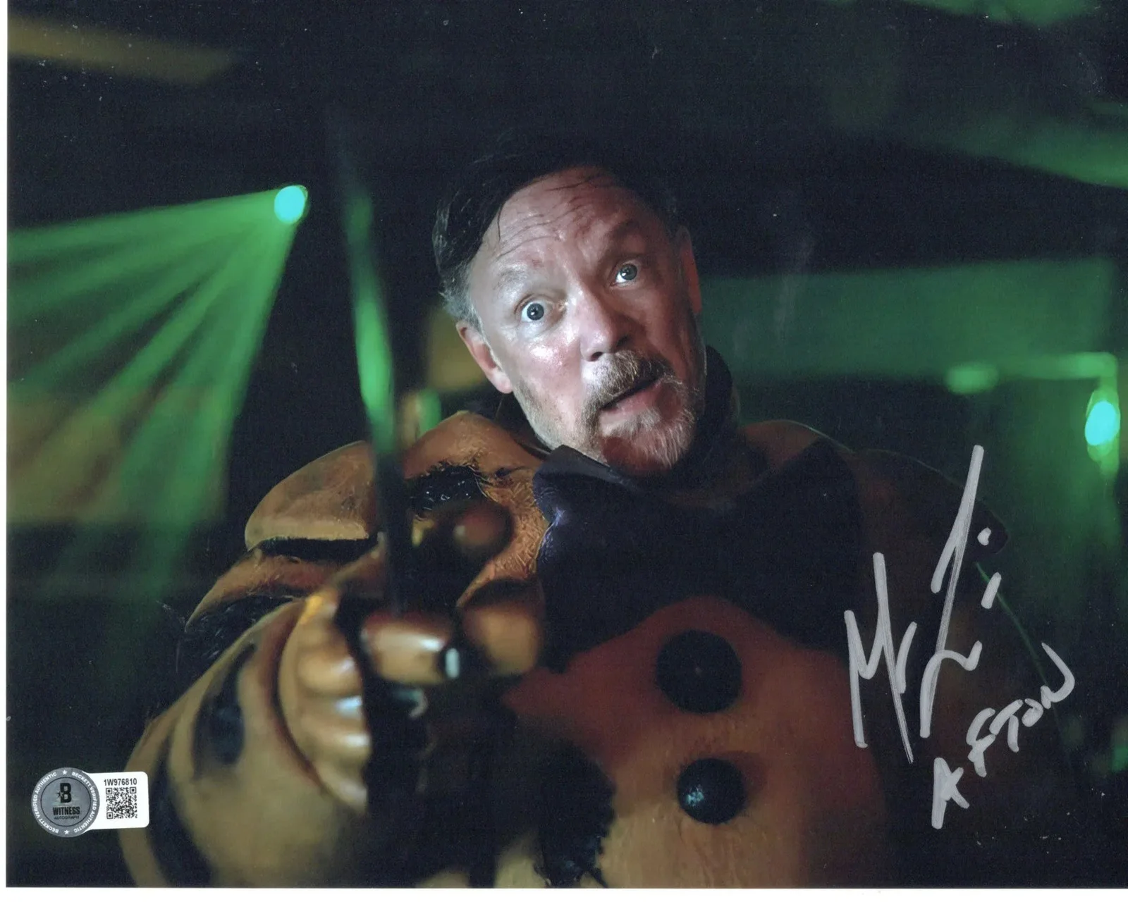 Matthew Lillard — Matthew Lillard signed 8x10 Photo William Afton Five Nights at Freddy's Beckett