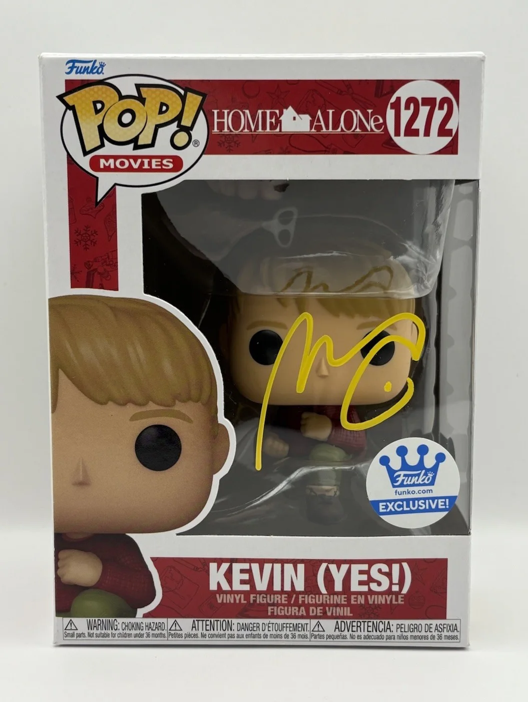 Macaulay Culkin — Macaulay Culkin Signed Autographed Kevin (Yes!) Home Alone Funko POP BAS Witness, изображение 2
