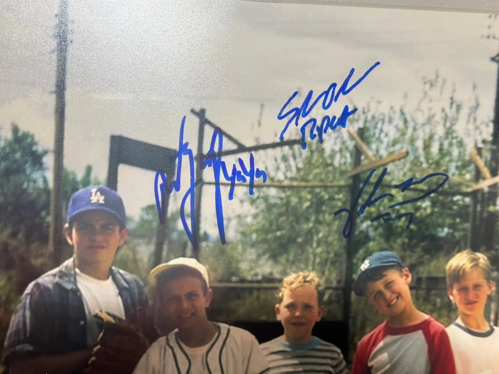 The Sandlot Cast — The SANDLOT CAST MEMBERS PATRICK RENNA +7 SIGNED AUTO 16X20 PHOTO JSA FRAMED, изображение 2