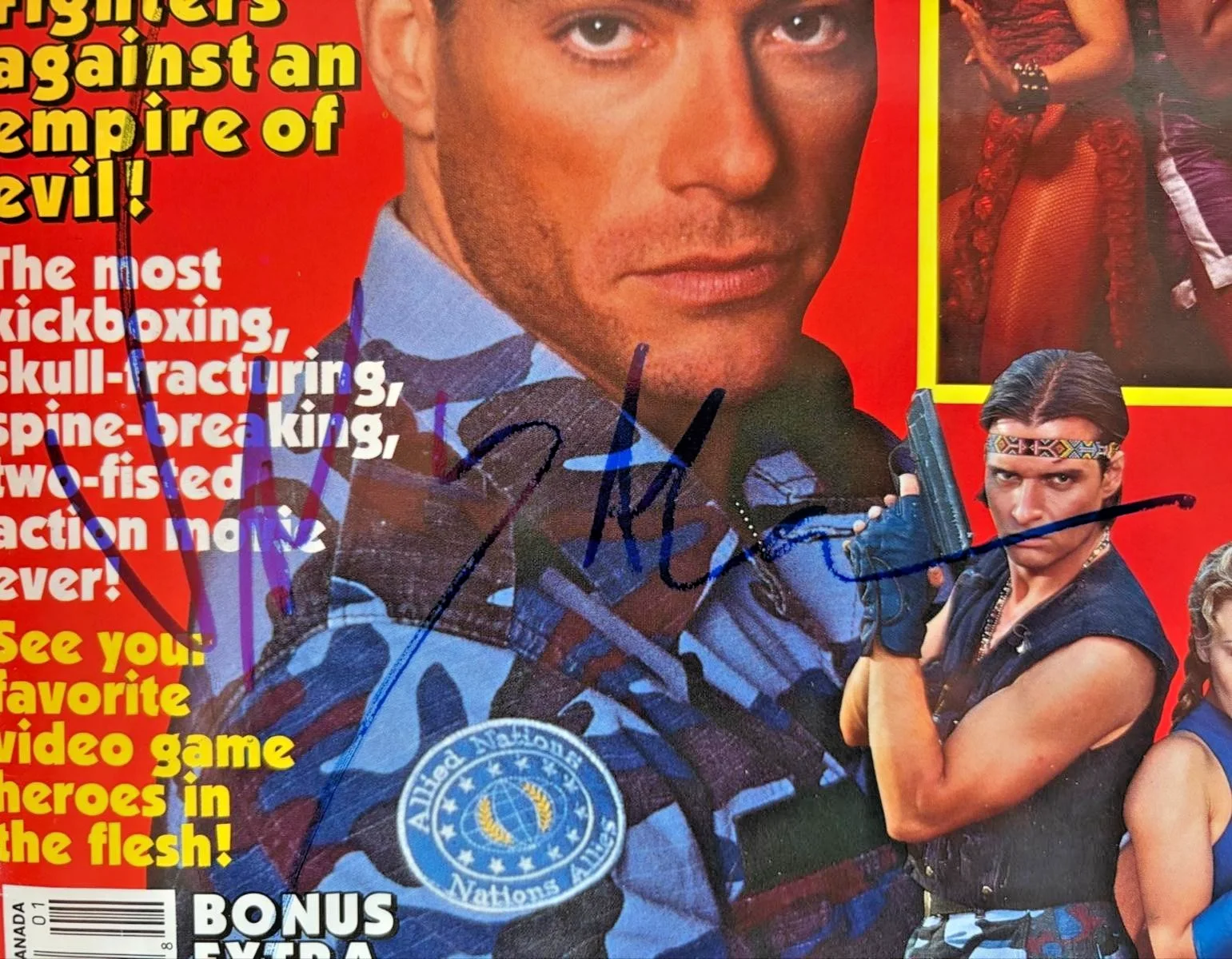 Jean-Claude Van Damme — JEAN-CLAUDE VAN DAMME SIGNED AUTOGRAPHED FULL MAGAZINE STREET FIGHTER PSA COA, изображение 2