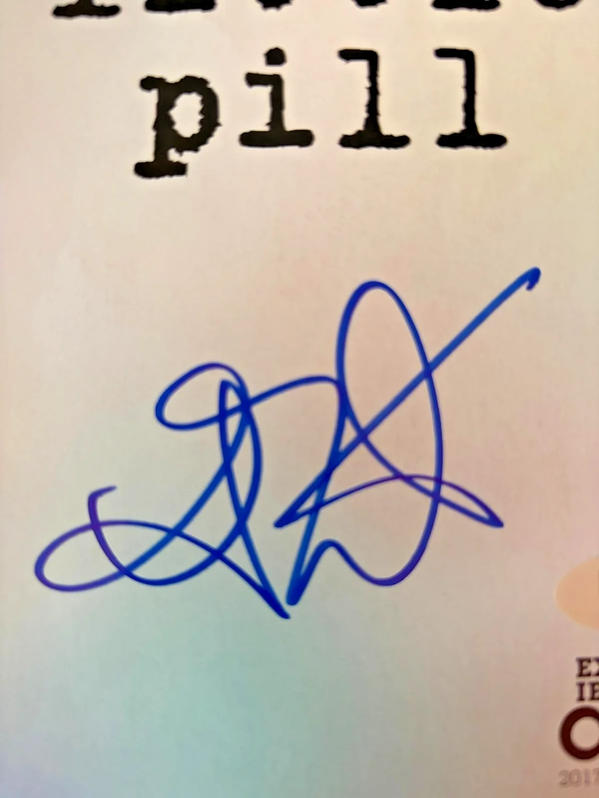 Alanis Morissette — ALANIS MORISSETTE SIGNED AUTOGRAPHED ART PROGRAM ALBUM JAGGED LITTLE PILL PSA, image 2