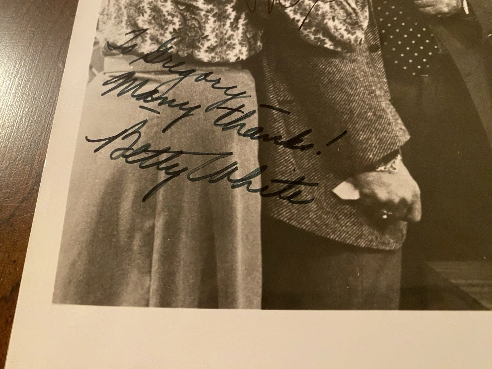The Cast — The Mary Tyler Moore Show Cast Signed Autographed Photo By 5 With COA VERY RARE, изображение 3