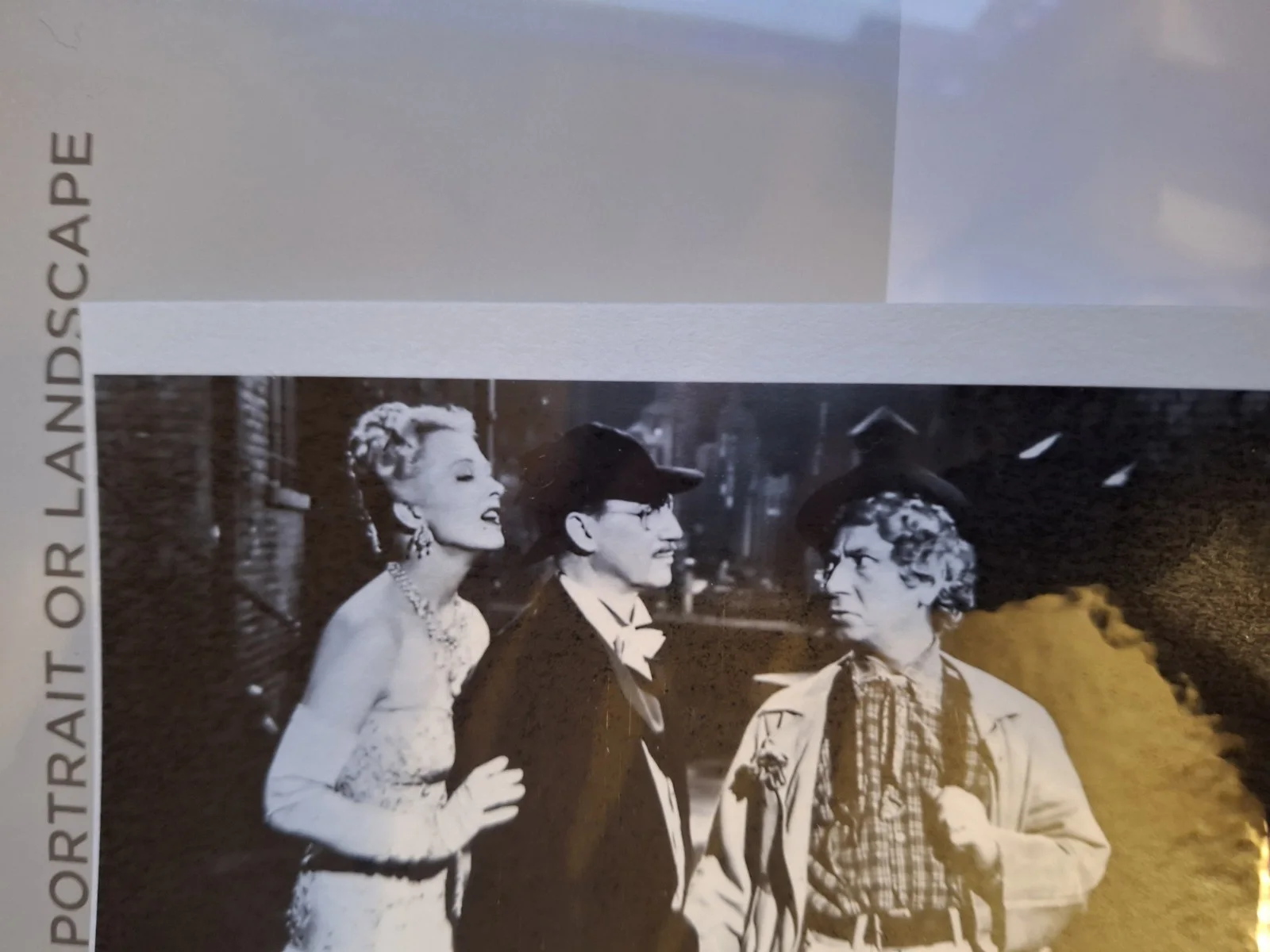 LOVE HAPPY 1949 Marx Brothers Marilyn Monroe Vintage Film Reproduction Postcard, изображение 3