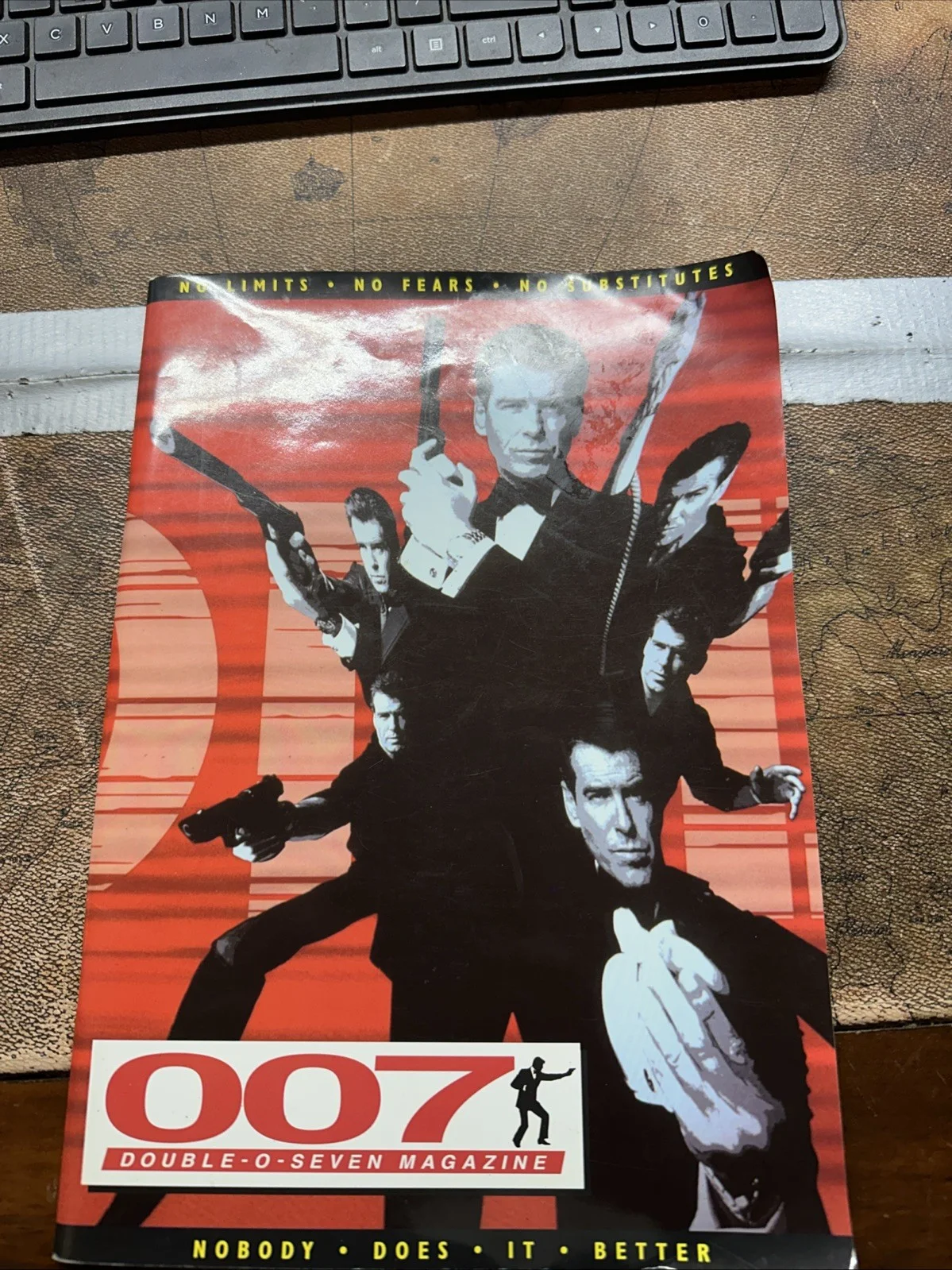 Richard Kiel — double-O-seven magazine signed by Richard Kiel aka JAWS 007 James Bond