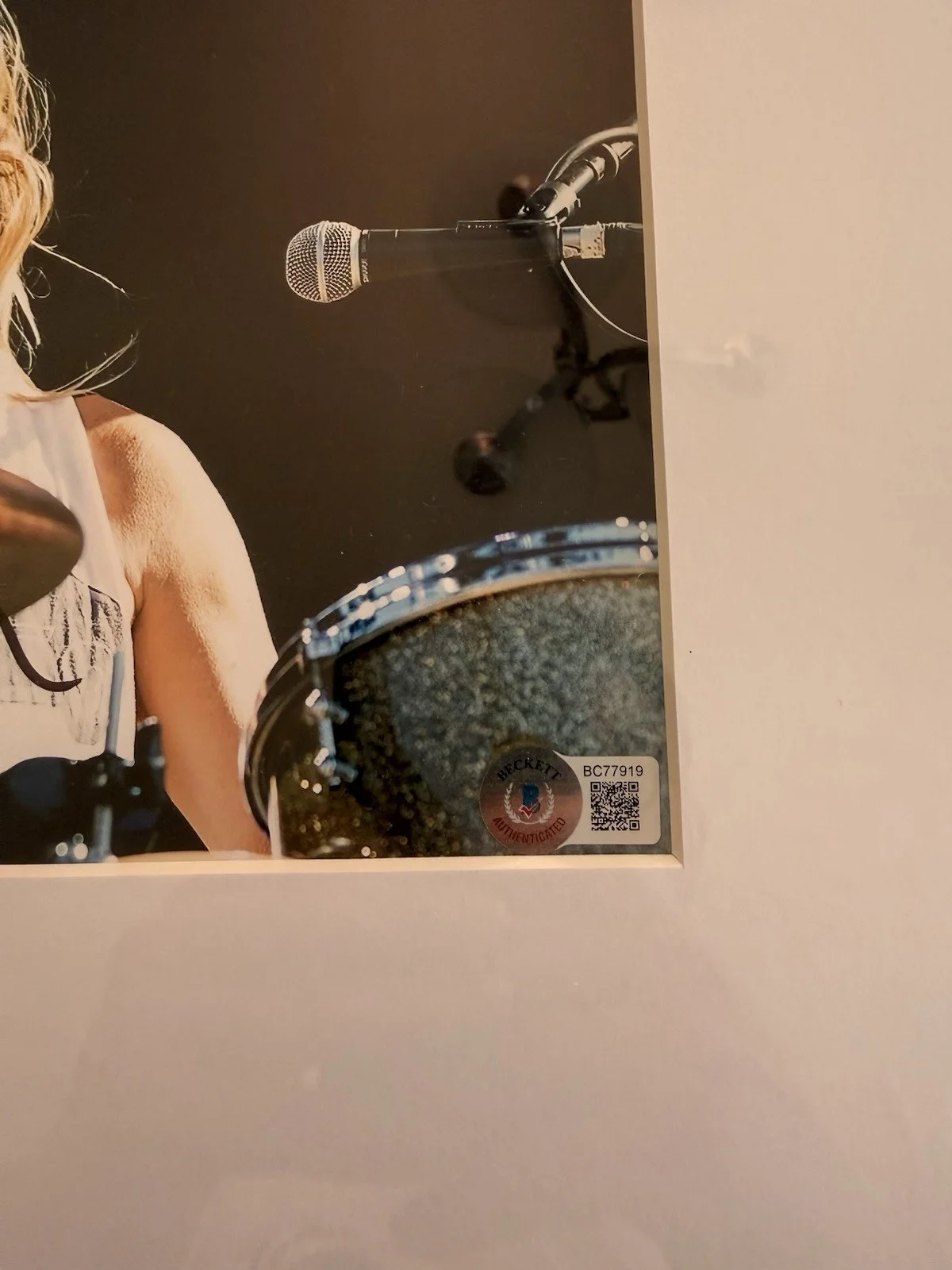 Taylor Hawkins Signed BAS Photo Foo Fighters Picture In Frame, image 3