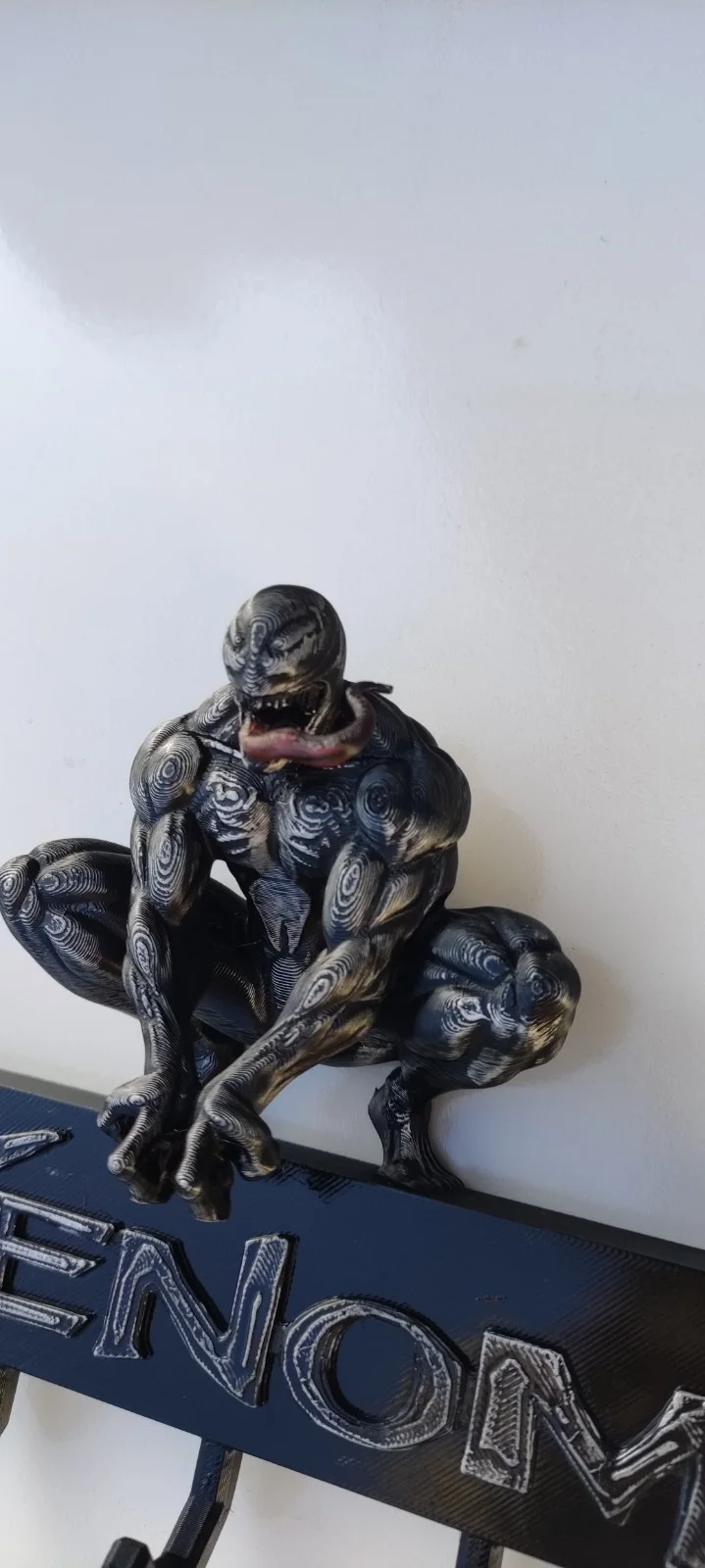 Superhero Keyholder Keyring Gothic Horror Alien Sci Fi 3D Printed Hand Painted, image 4