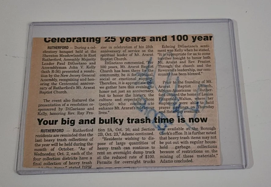 BUTCH PATRICK, Eddie Munster, Autographed Article, image 3