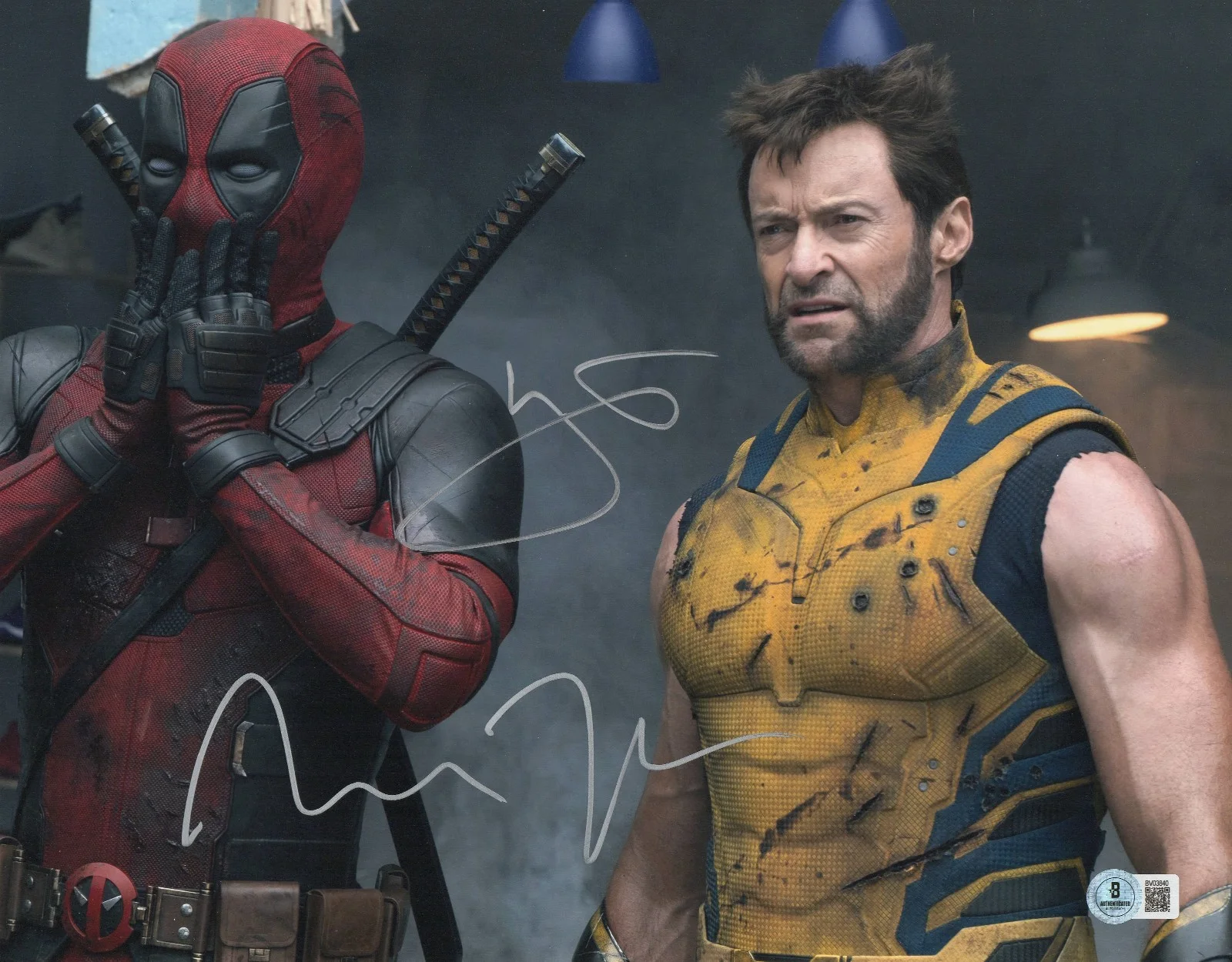 Ryan Reynolds & Hugh Jackman — Ryan Reynolds Hugh Jackman Signed Auto Deadpool Wolverine 11x14 Photo Beckett