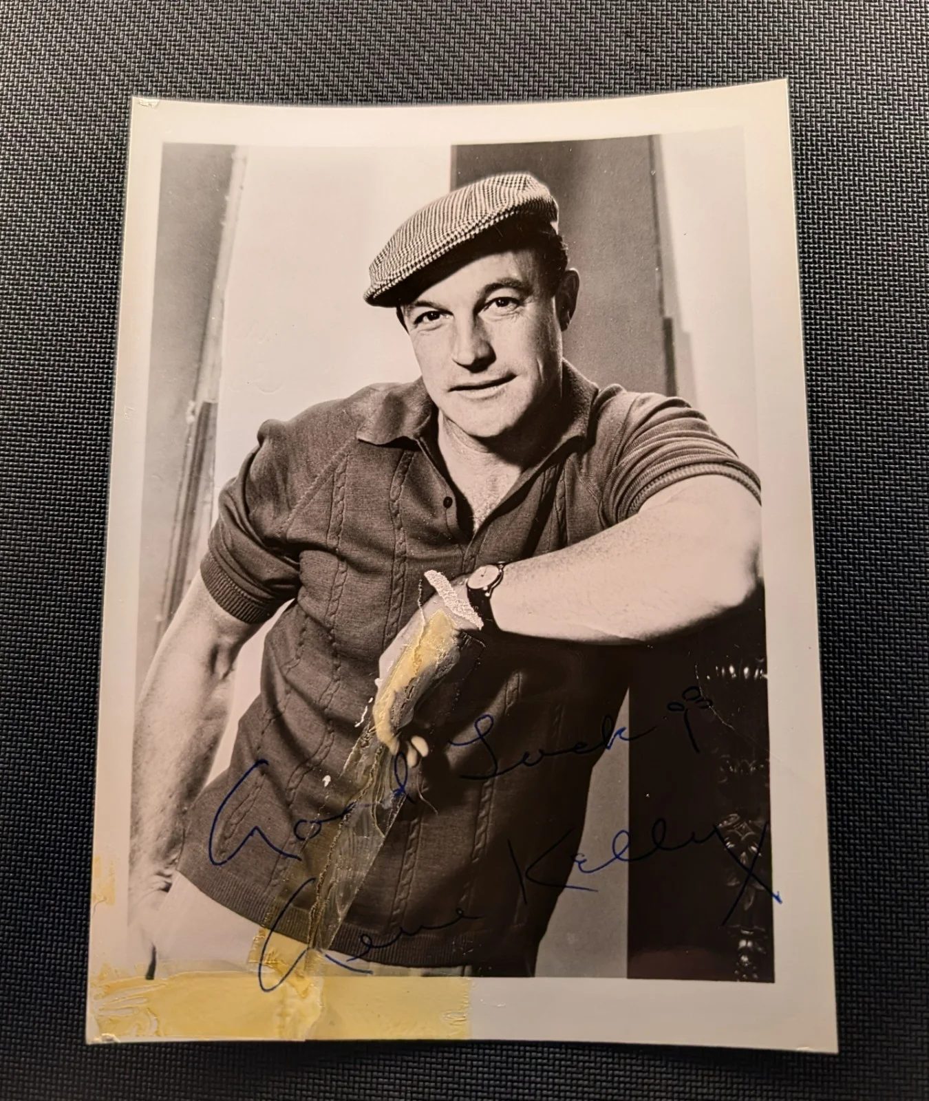 Gene Kelly — Gene Kelly Hand Signed Autograph 5x7 Vintage Photo Hollywood