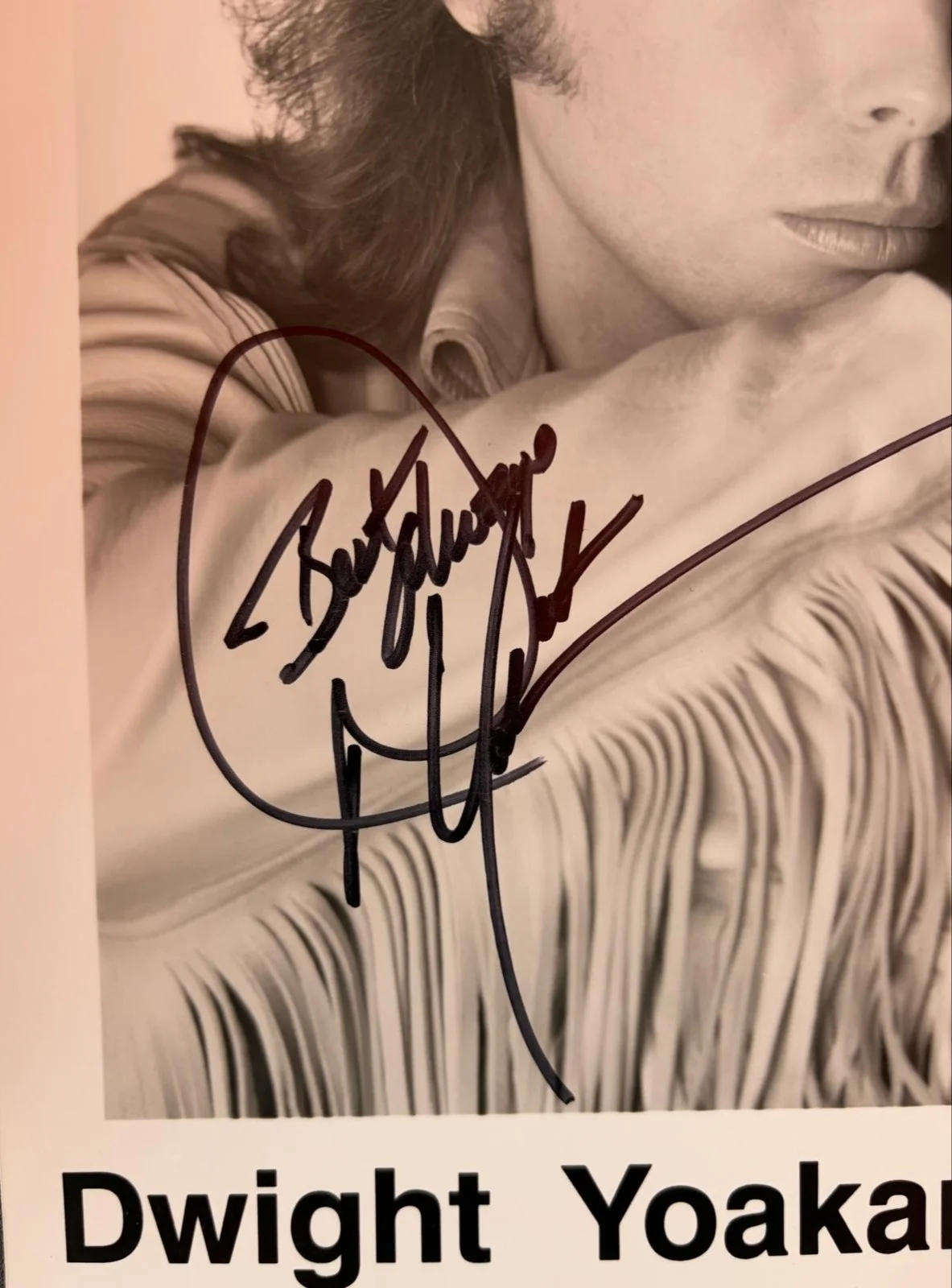 Dwight Yoakam — DWIGHT YOAKAM SIGNED AUTOGRAPHED 8X10 PHOTO THIS TIME COUNTRY MUSIC VINTAGE PSA, изображение 2