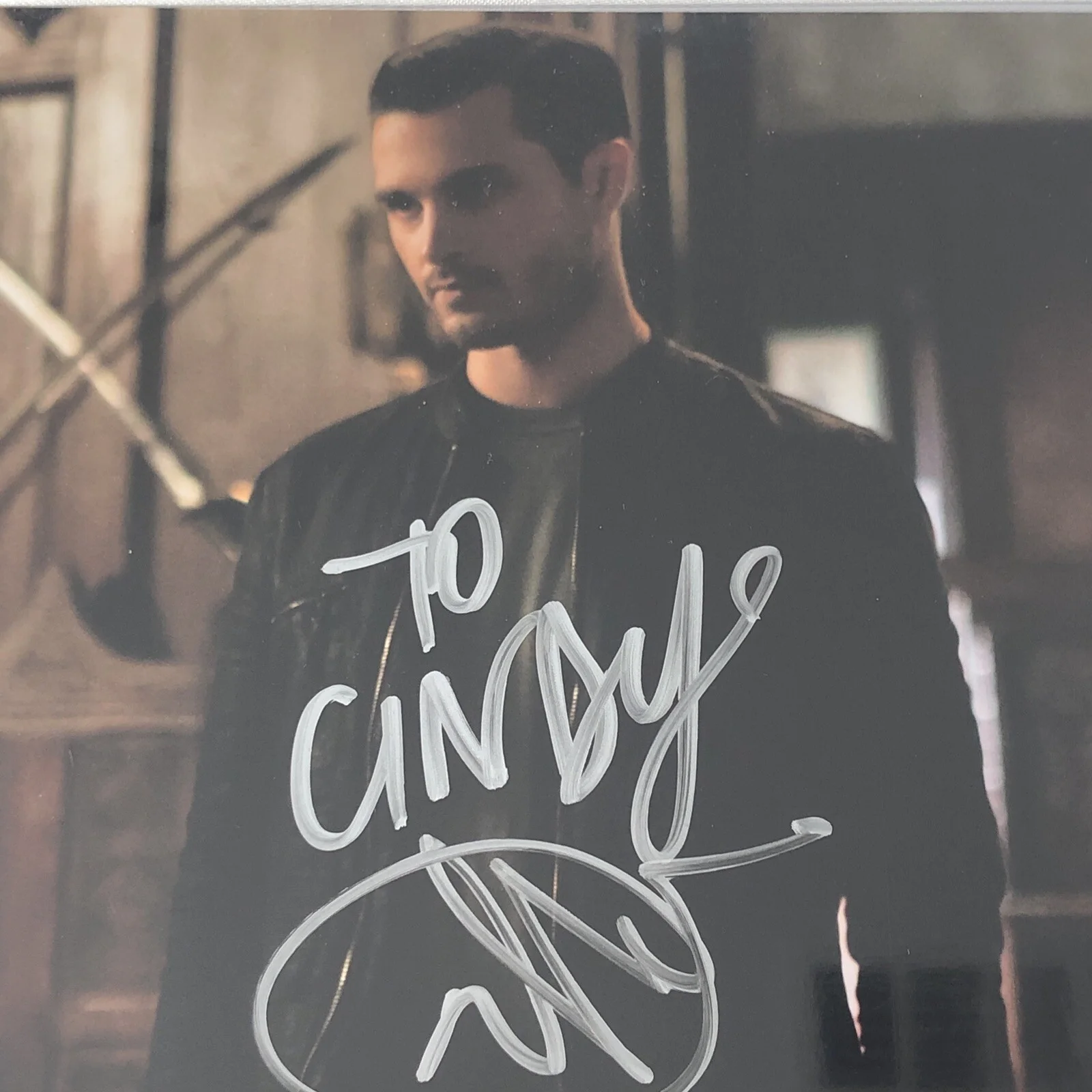 Michael Malarkey — Michael Malarkey Vampire Diaries Enzo Autograph Hand Signed 8x10 Photo TO CINDY, изображение 3