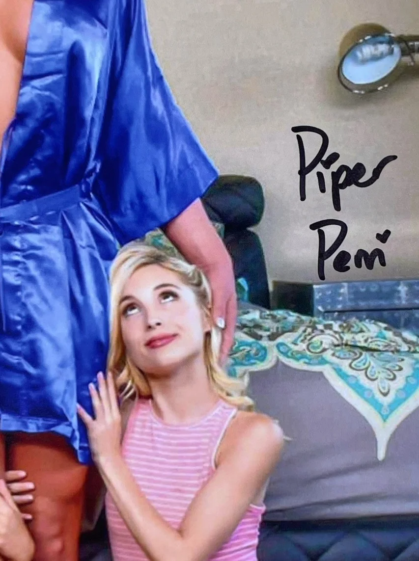 Phoenix Marie — Phoenix Marie Piper Perri hand signed 8x10 photo Adult star, изображение 3