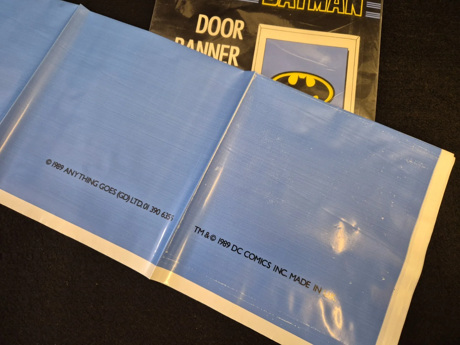 Original Vintage 1989 BATMAN Movie Large Door Banner Reusable Polythene BATCAVE, изображение 3