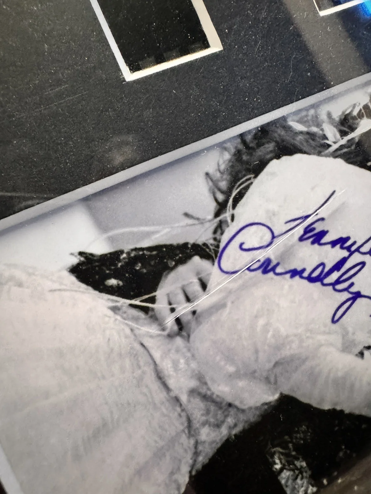 Labyrinth Film Cells & Printed Autographs of David Bowie & jennifer connelly, изображение 3
