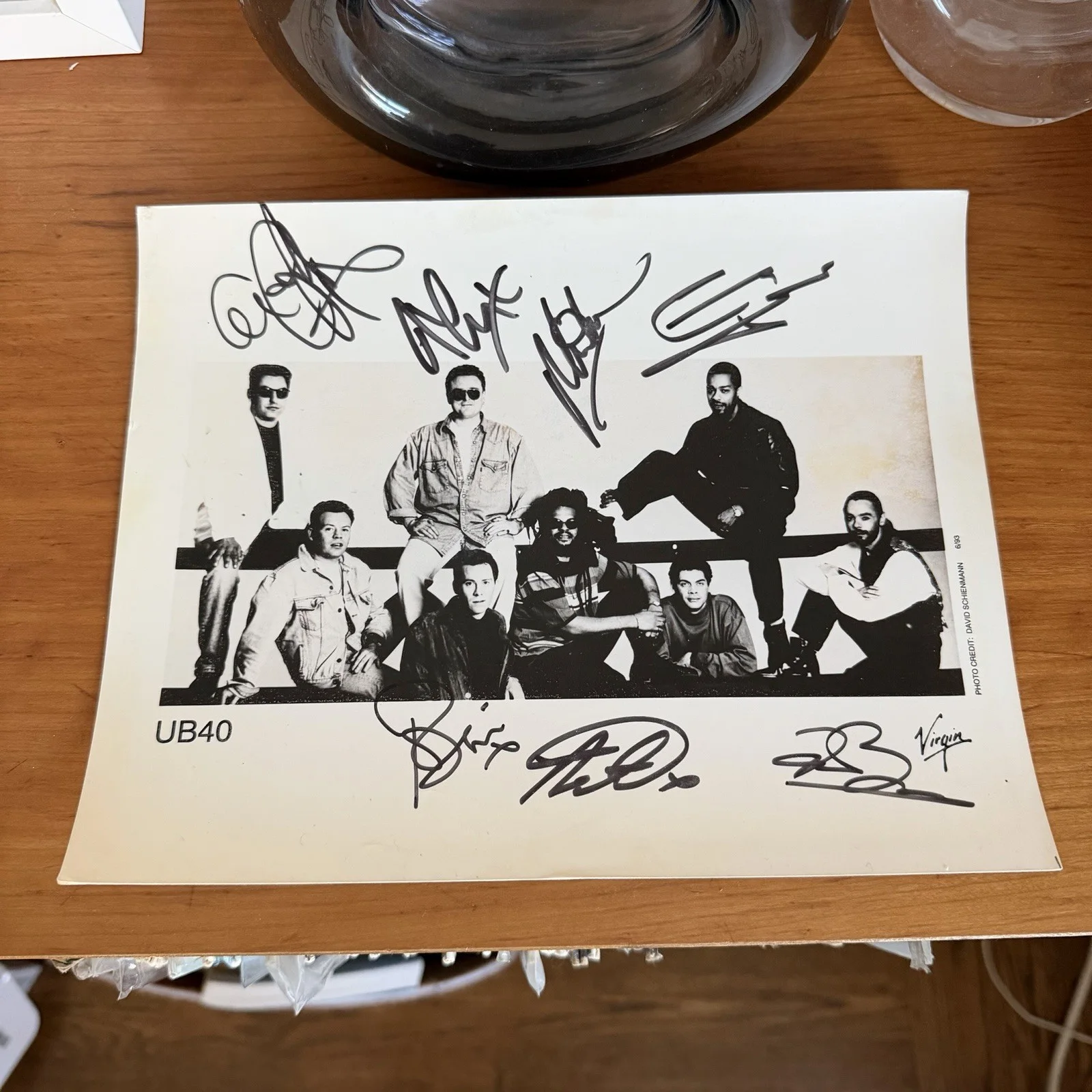 UB40 Signed Promo Photo 8x10 1993 Virgin Records Autographed Band, image 2