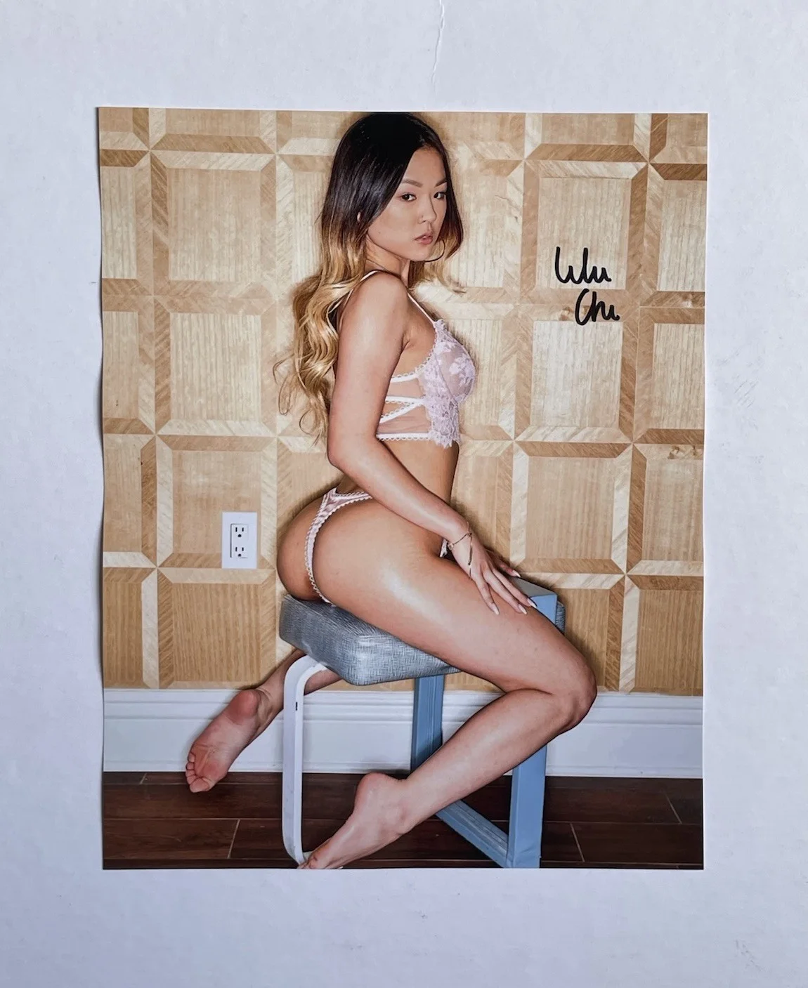 Lulu Chu — Lulu Chu hand signed authentic 8x10 photo Adult star