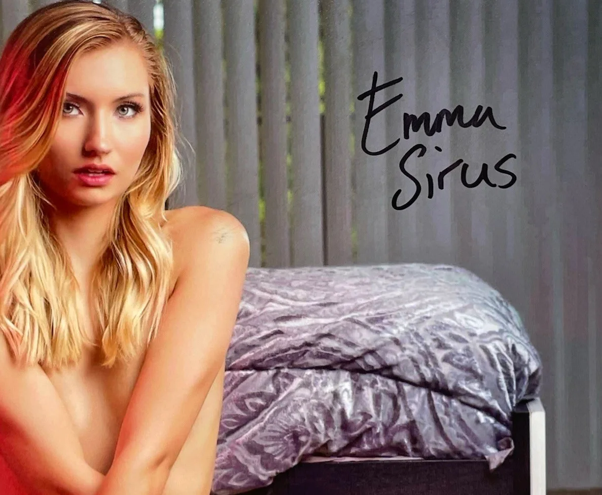 Emma Sirus — Emma Sirus hand signed authentic 8x10 photo Adult star, изображение 2
