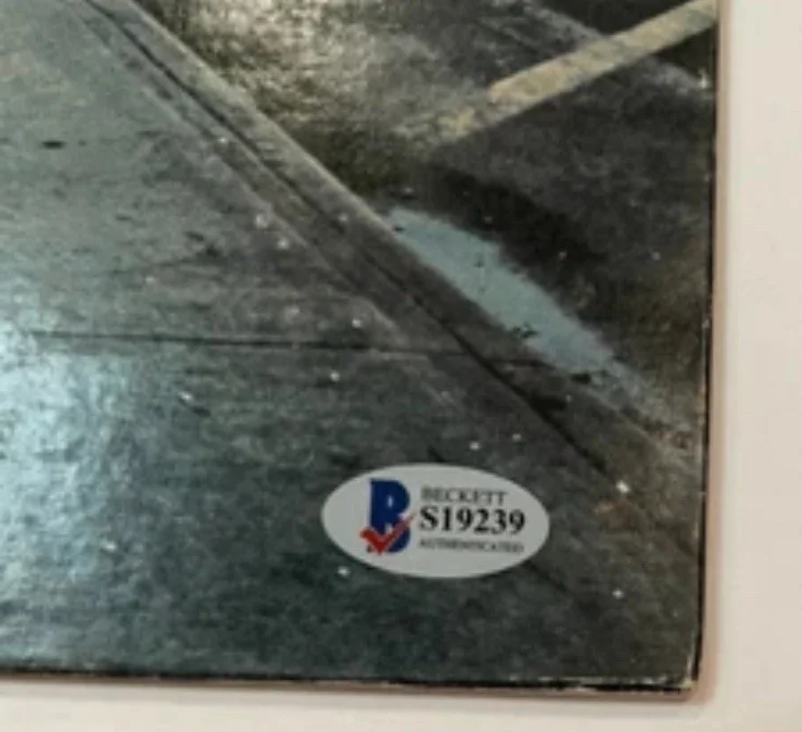 Lynyrd Skynyrd Gary Rossington Signed Self Titled Album Record Vinyl BAS COA, изображение 5