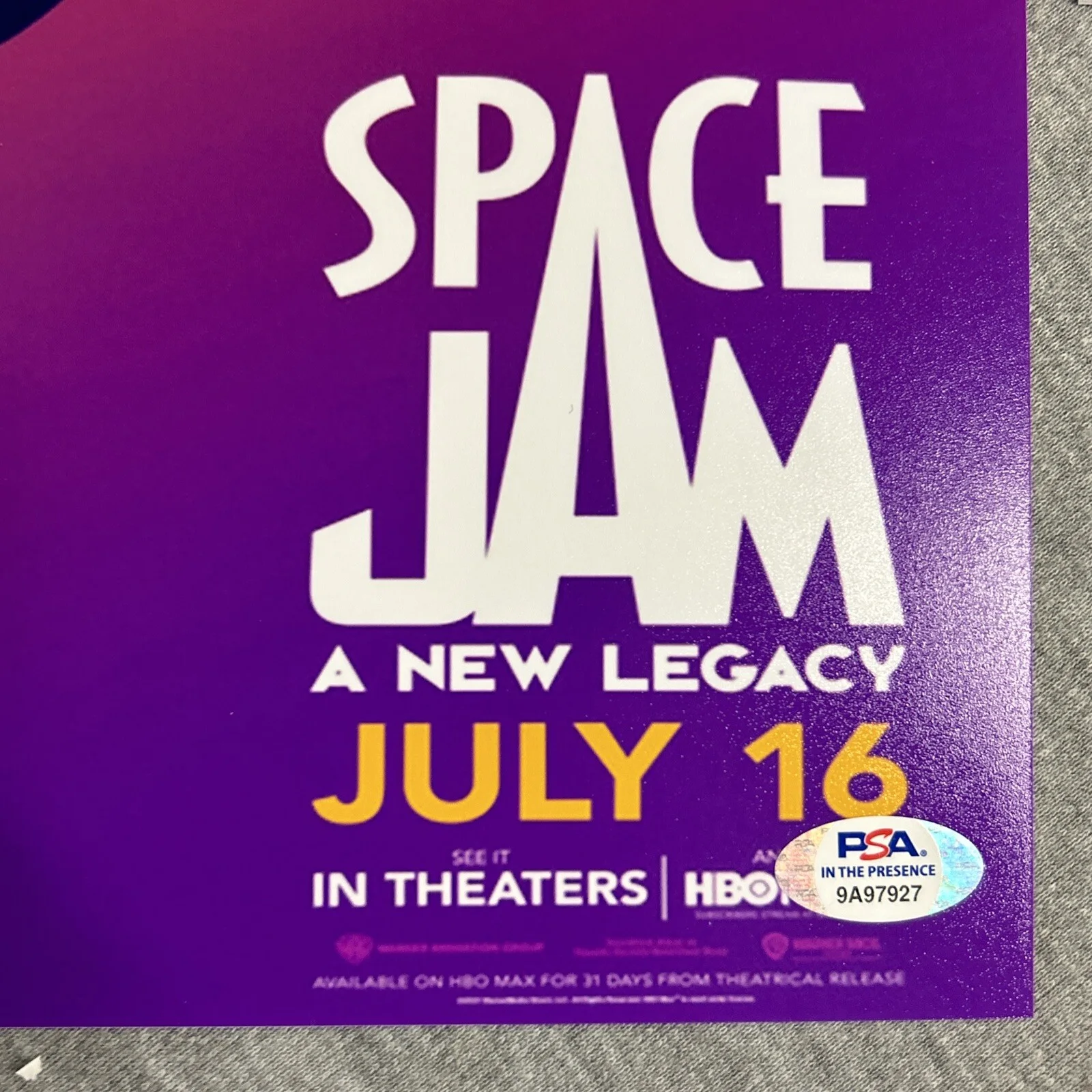 Jeff Bergman — Jeff Bergman Signed 11x14 Photo Space Jam A New Legacy Inscribed "Bugs" PSA, изображение 3