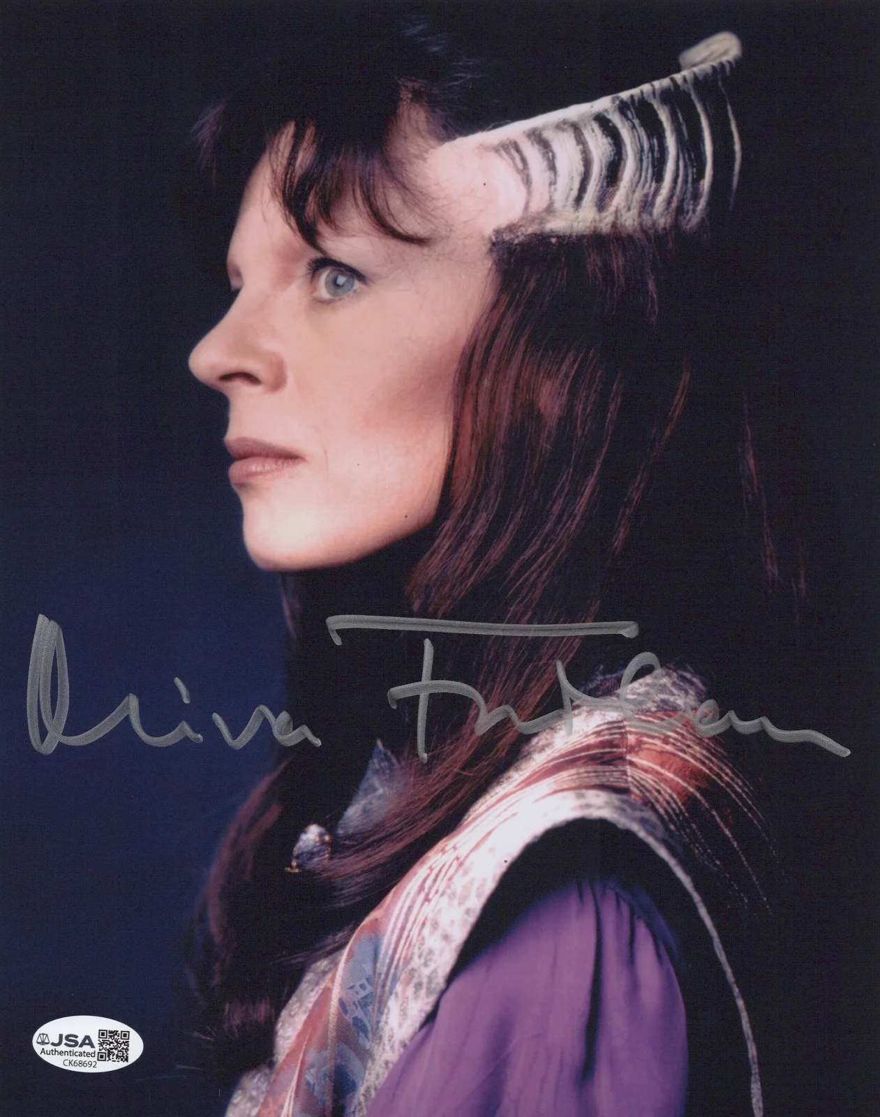 Mira Furlan — Babylon 5 - Ambassador Delenn 8x10 photo signed by Mira Furlan (RIP) JSA COA