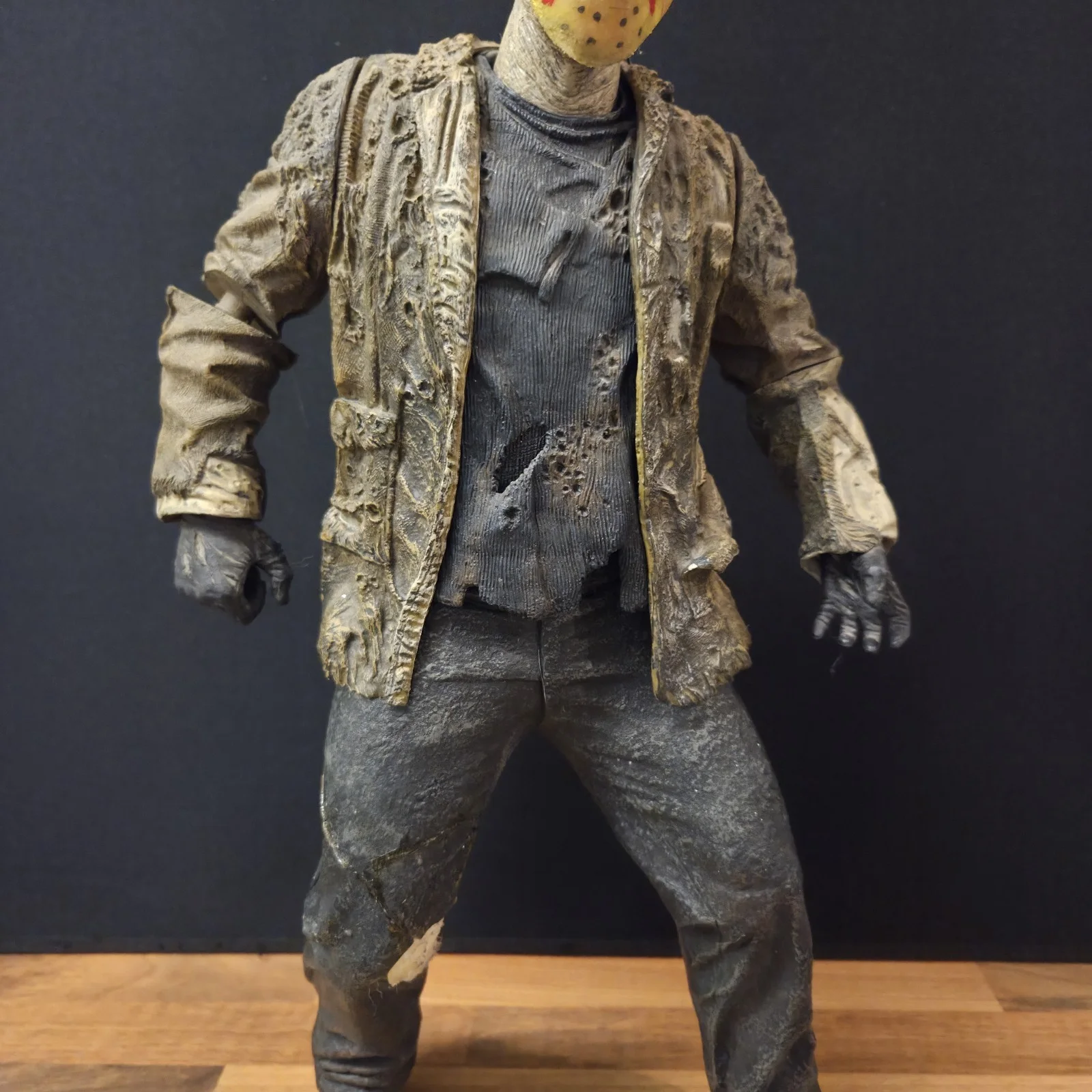 NECA Freddy vs. Jason 19" Jason Voorhees 2005 Action Figure Damaged, image 4