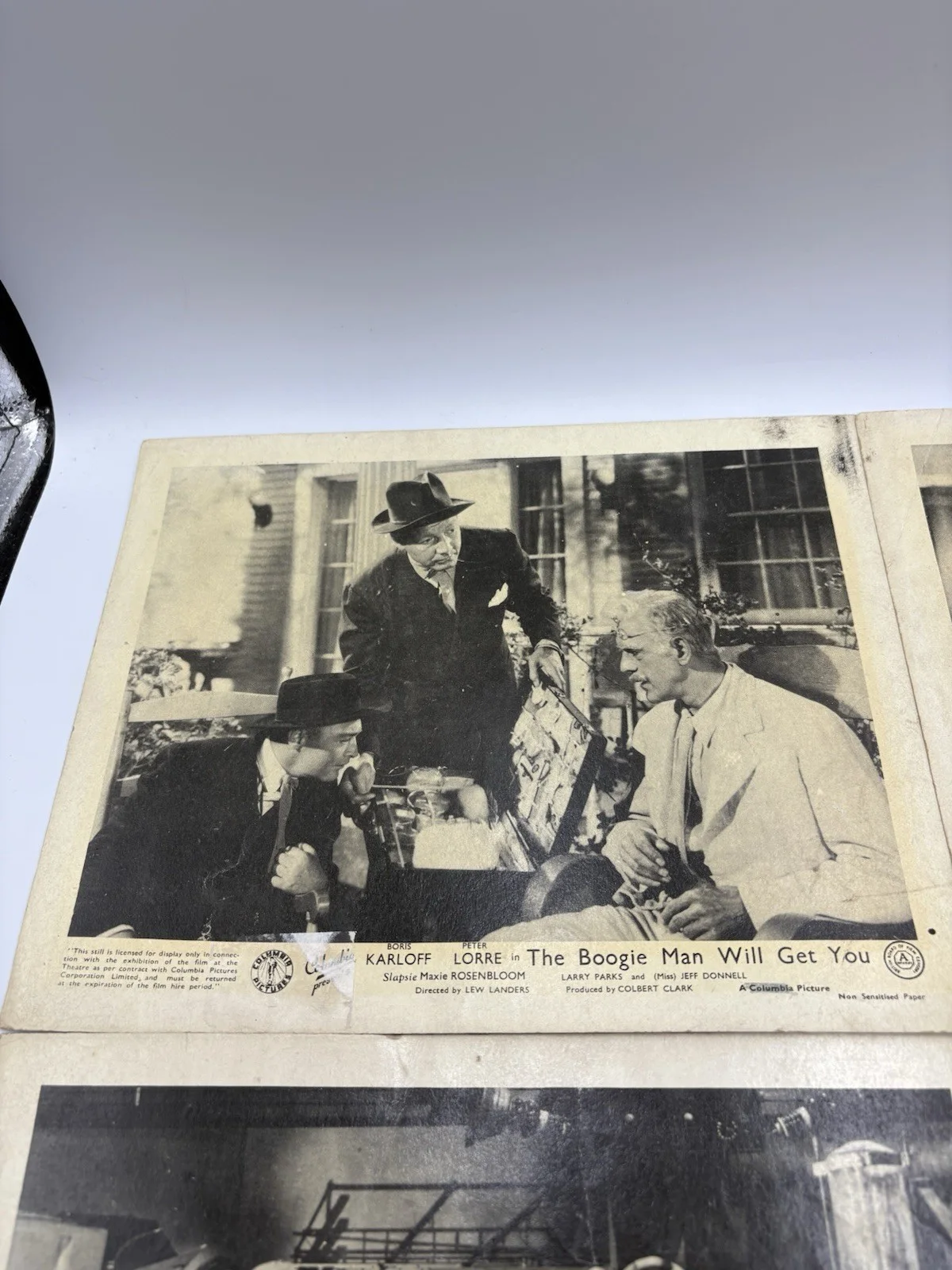 x4 Original UK 1942 B&W The Boogie Man Will Get You Lobby Cards Boris Karloff, изображение 2