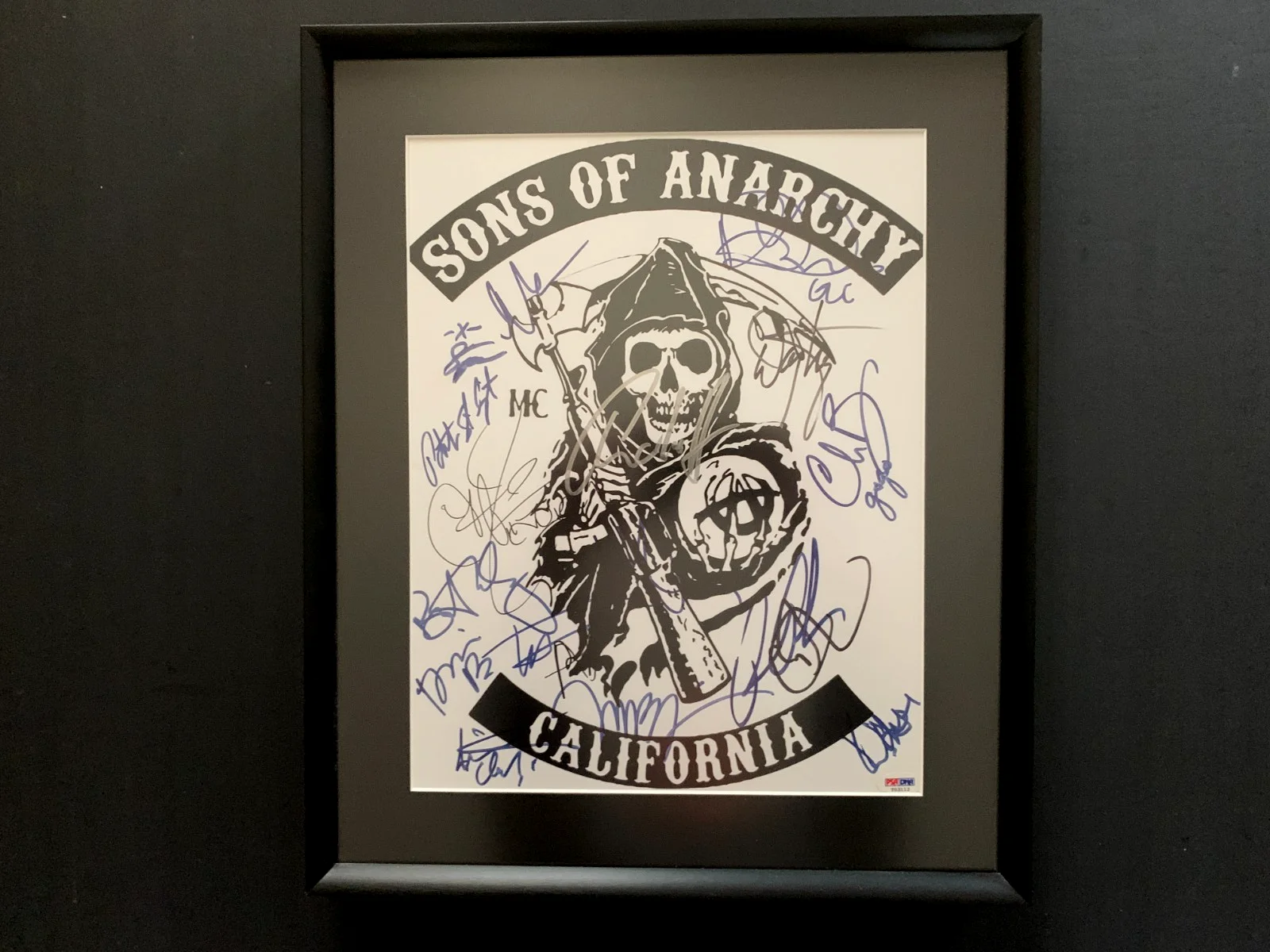 Taylor Sheridan — Sons Of Anarchy Cast Signed SAMCRO Print - One Of A Kind Autographed PSA/DNA COA, image 2