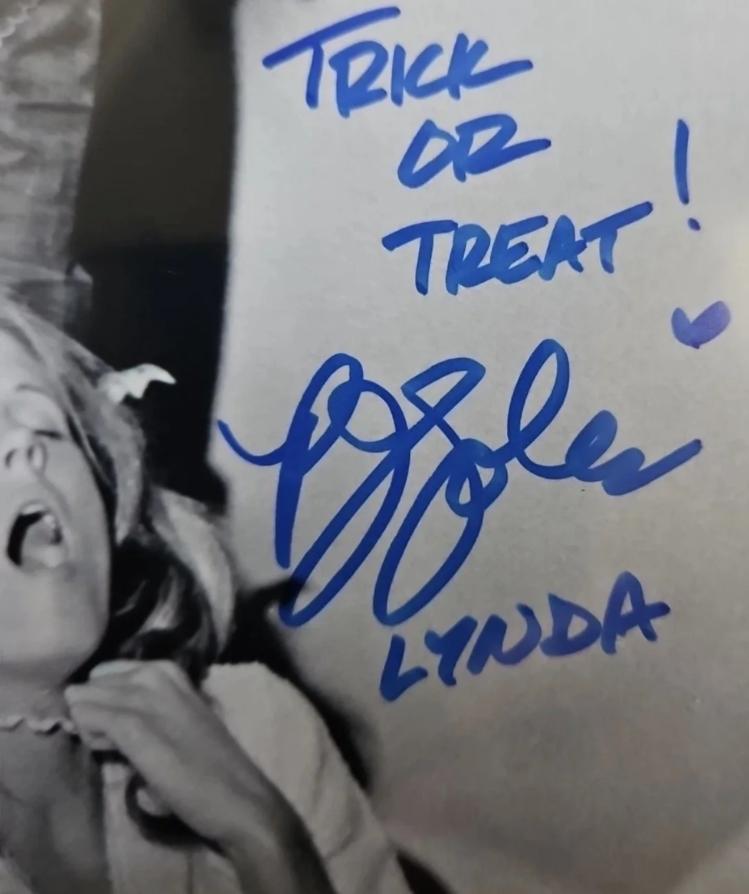 P.J. Soles — P.J. Soles Halloween "Trick or Treat! Lynda" Signed 8x10 Photo COA, изображение 3