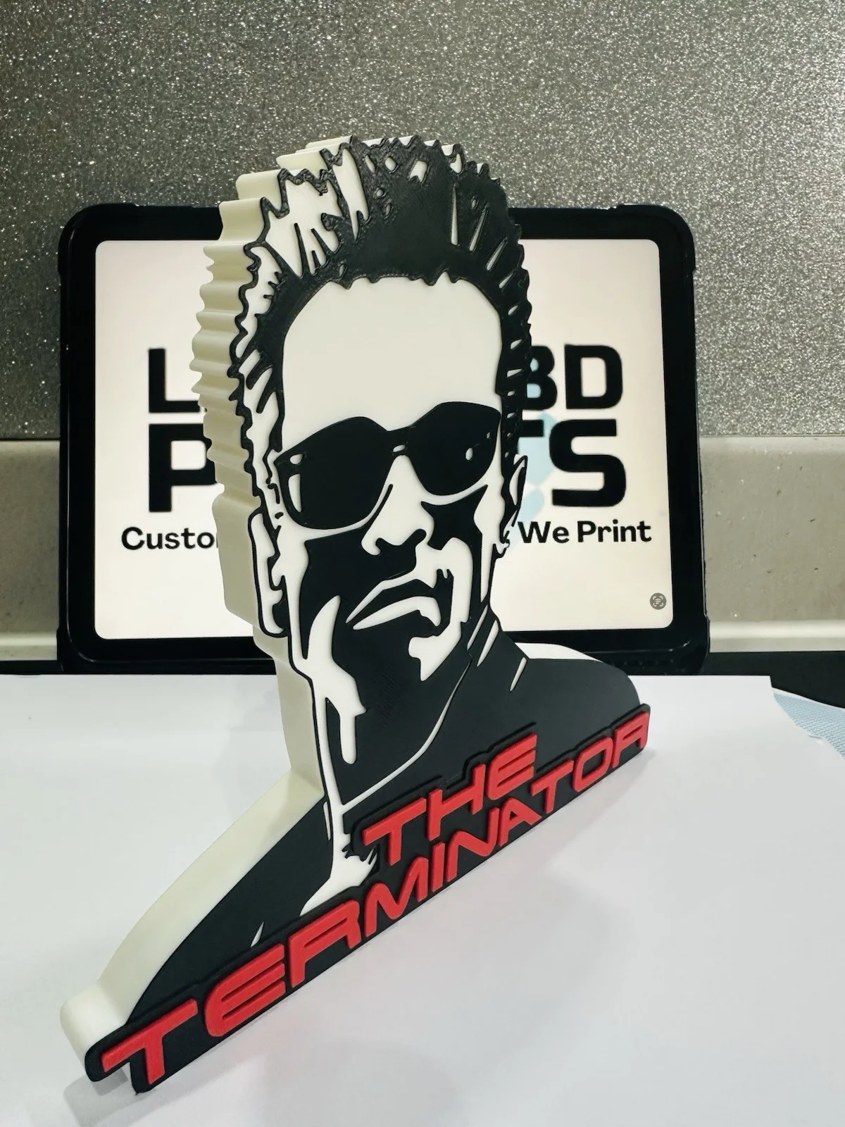 Decorative The Terminator Shillouette Film Self Standing logo Sign Display Pops, изображение 3