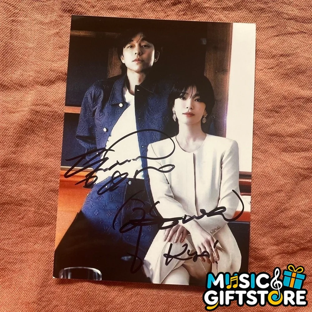Tantara Gong Yoo Song Hye Kyo Autographed Signed Photo K-POP 4*6 2026 #MUGS, изображение 3