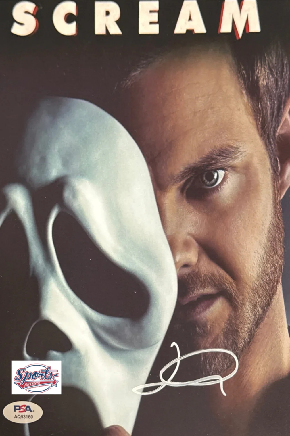 Jack Quaid — Jack Quaid Signed 8x10 Scream 5 Ghostface Photo PSA AQ53160