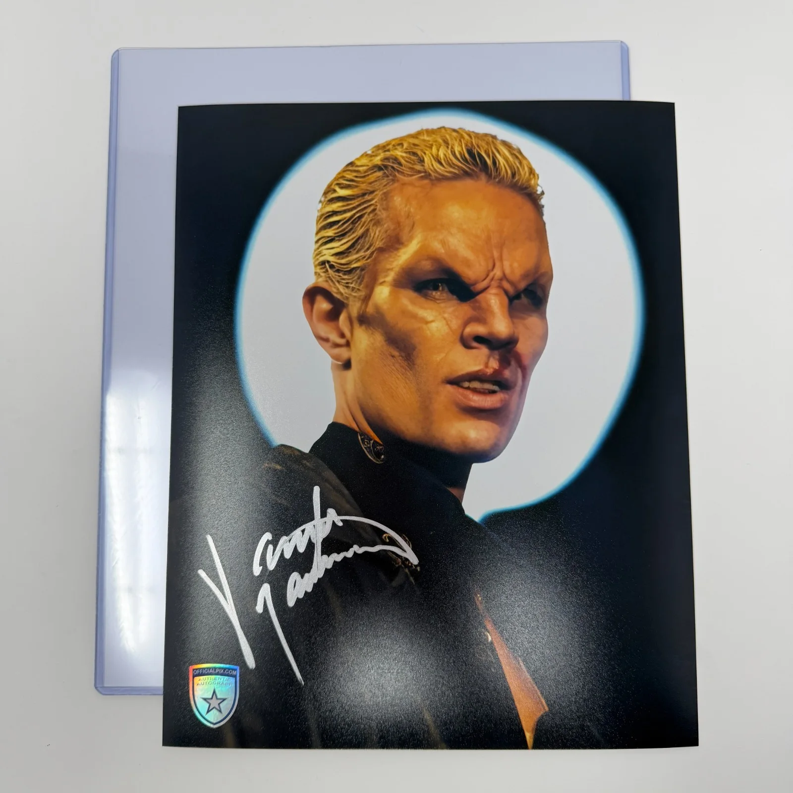 James Marsters — Signed James Marsters Spike Buffy the Vampire Slayer 8x10 Photo Official Pix COA