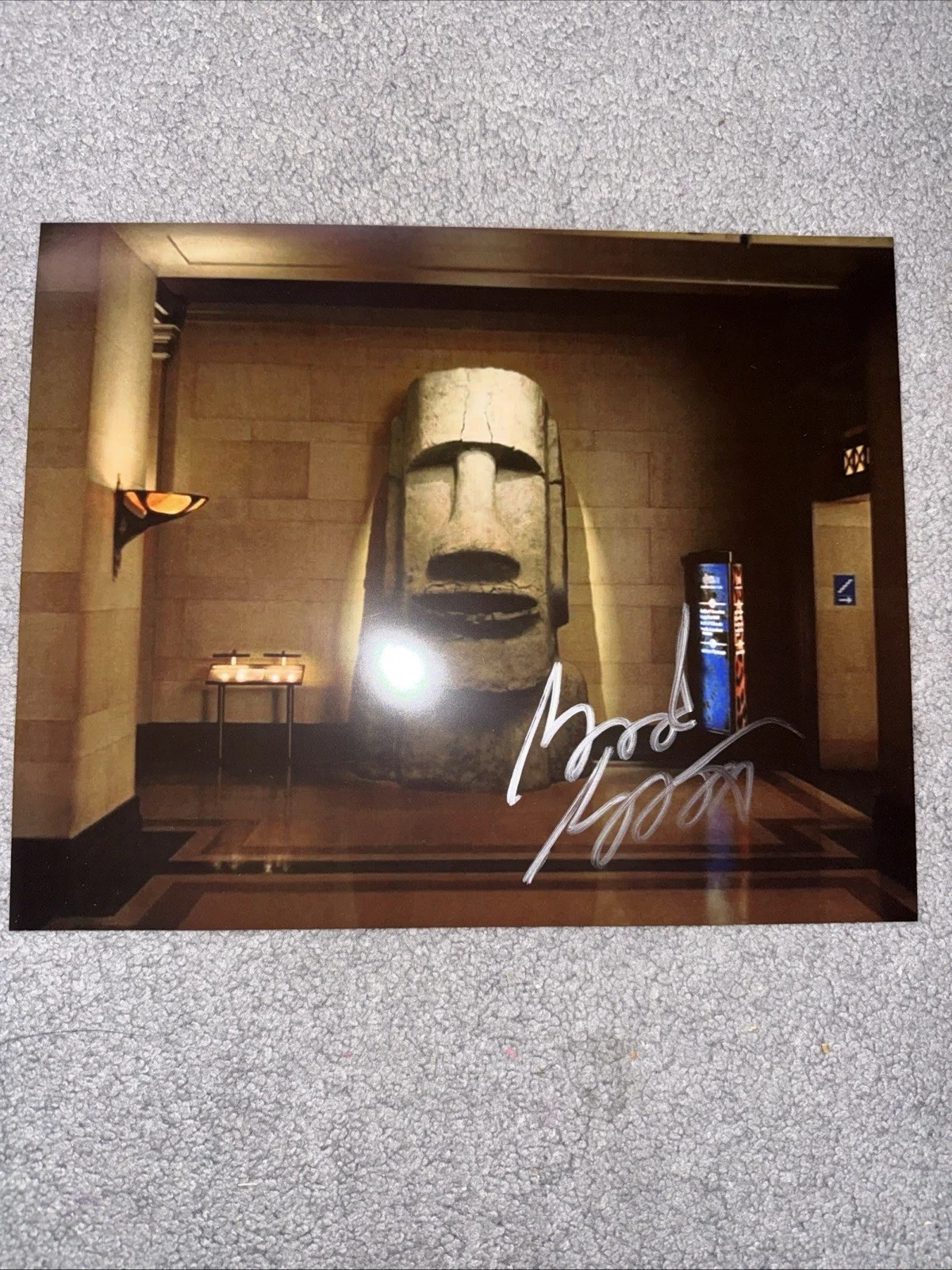 Brad Garrett AUTOGRAPH SIGNED 8x10 Night At Th Museum, image 2