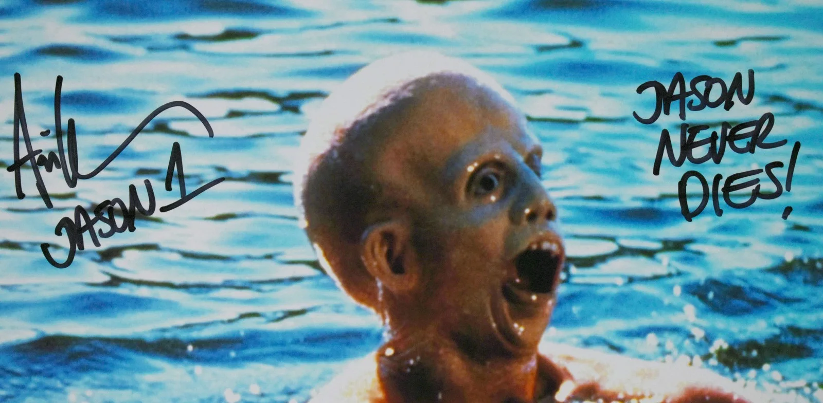 Ari Lehman — Ari Lehman Autographed 16x20 Drown Photo Jason Never Dies - Beckett W Hologram, изображение 2