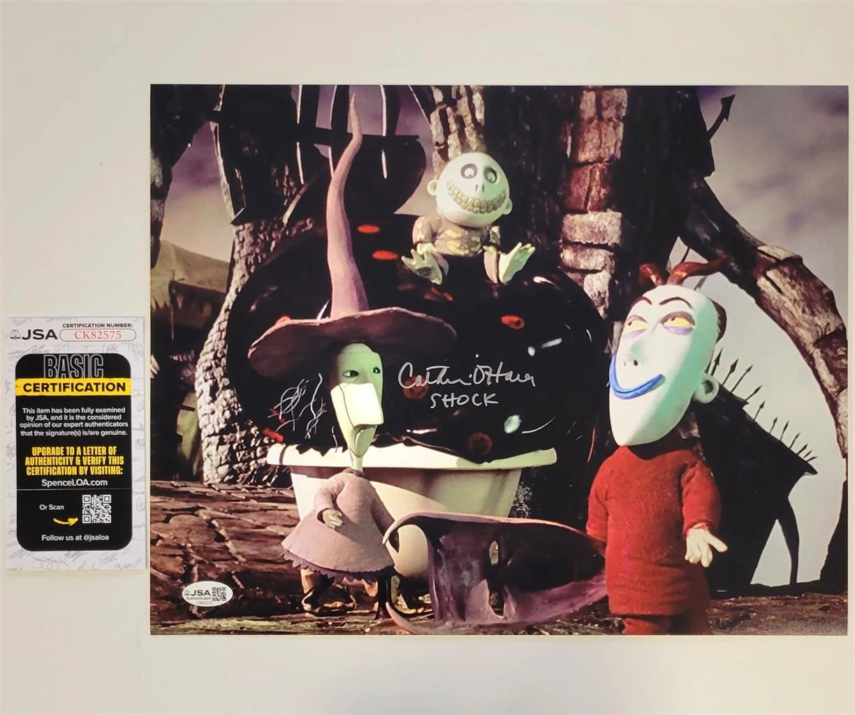 Catherine O'Hara — Catherine O'Hara signed "Shock" Nightmare Before Christmas 11x14 Photo auto JSA