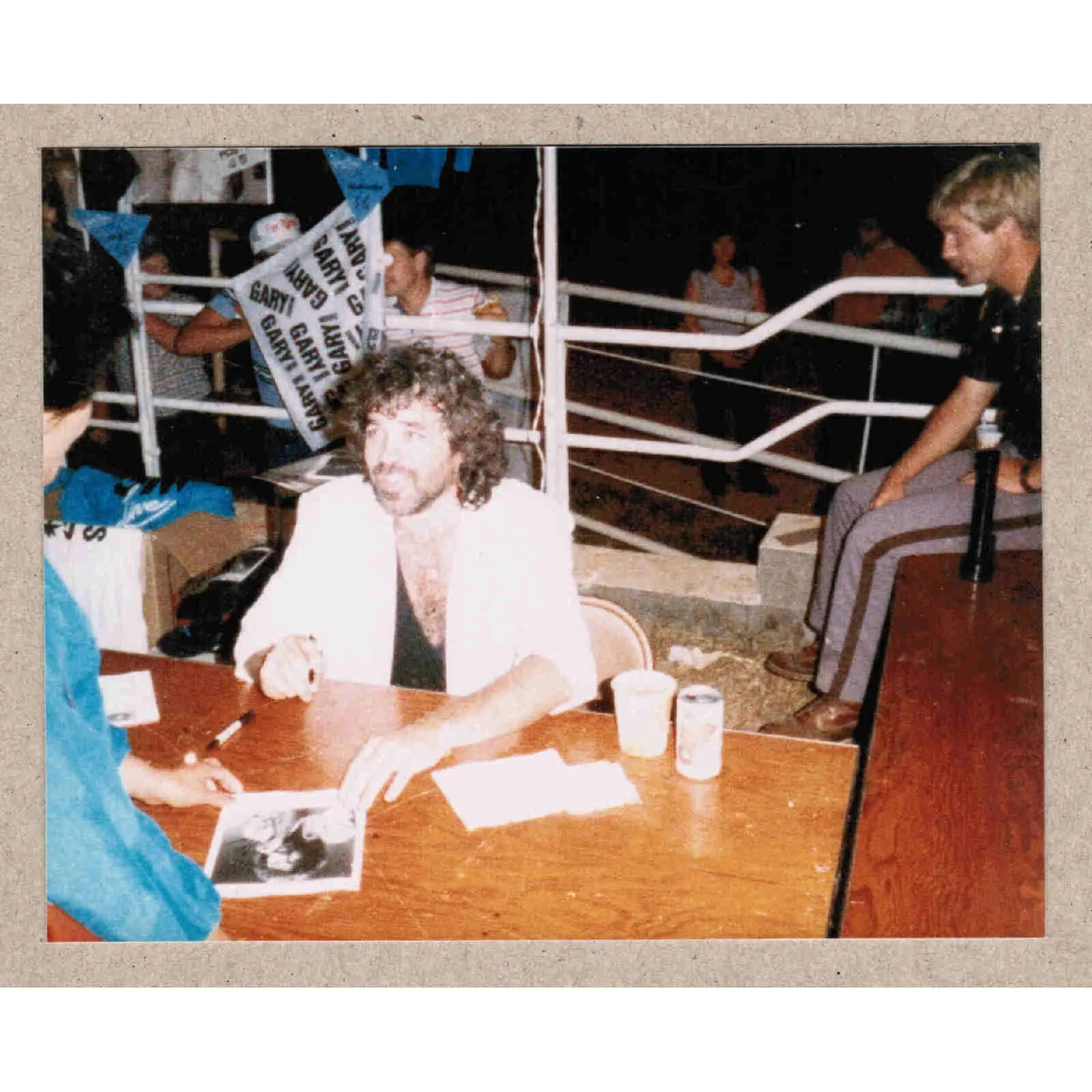 1980's Gary Morris Signed Autograph w/Fan Taken 3.5 x 3.5 OOAK Photo, изображение 3
