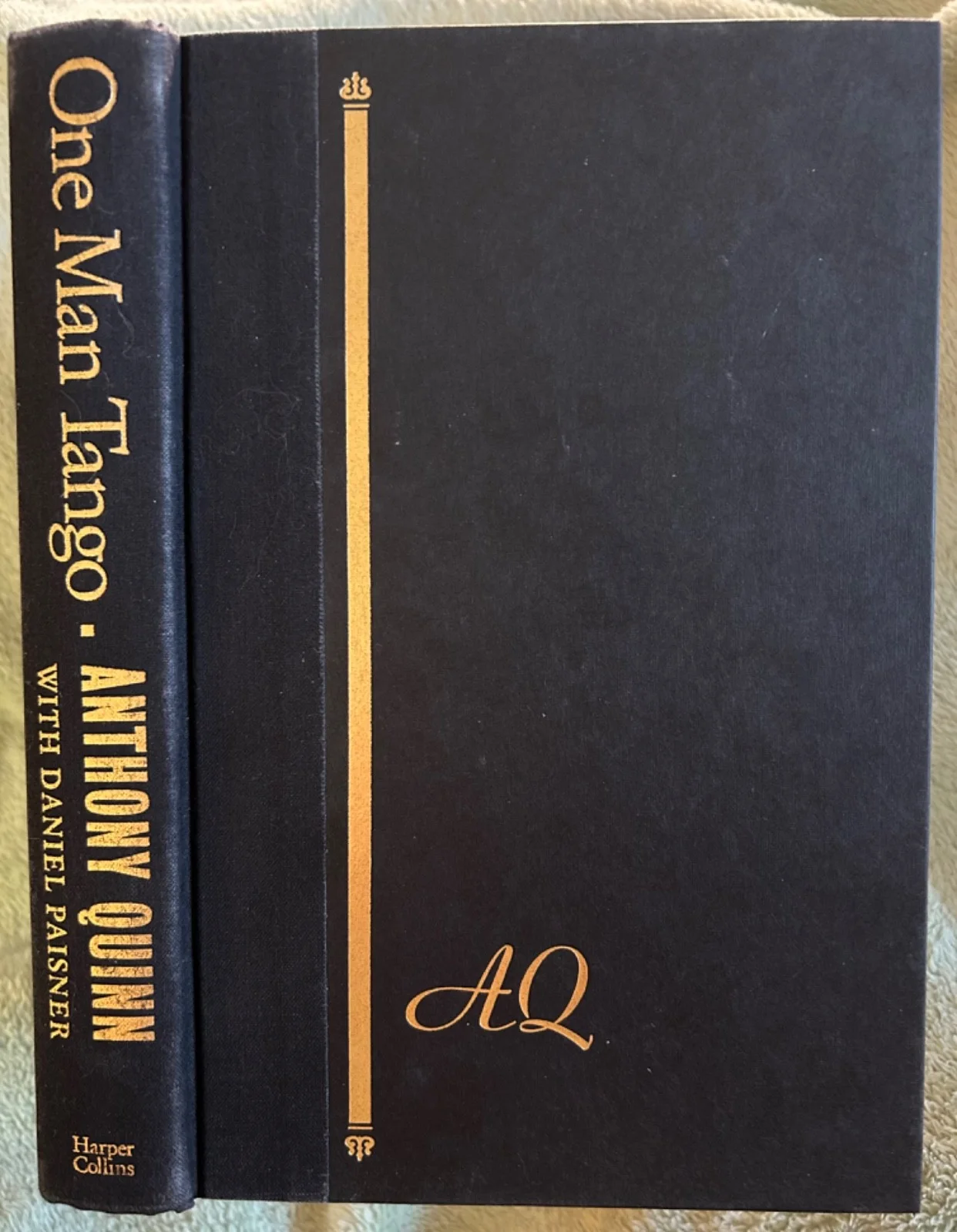 Anthony Quinn — SIGNED Anthony Quinn Mexican-American Autobio HC/DJ 1st Edition / 1st Printing!, изображение 3
