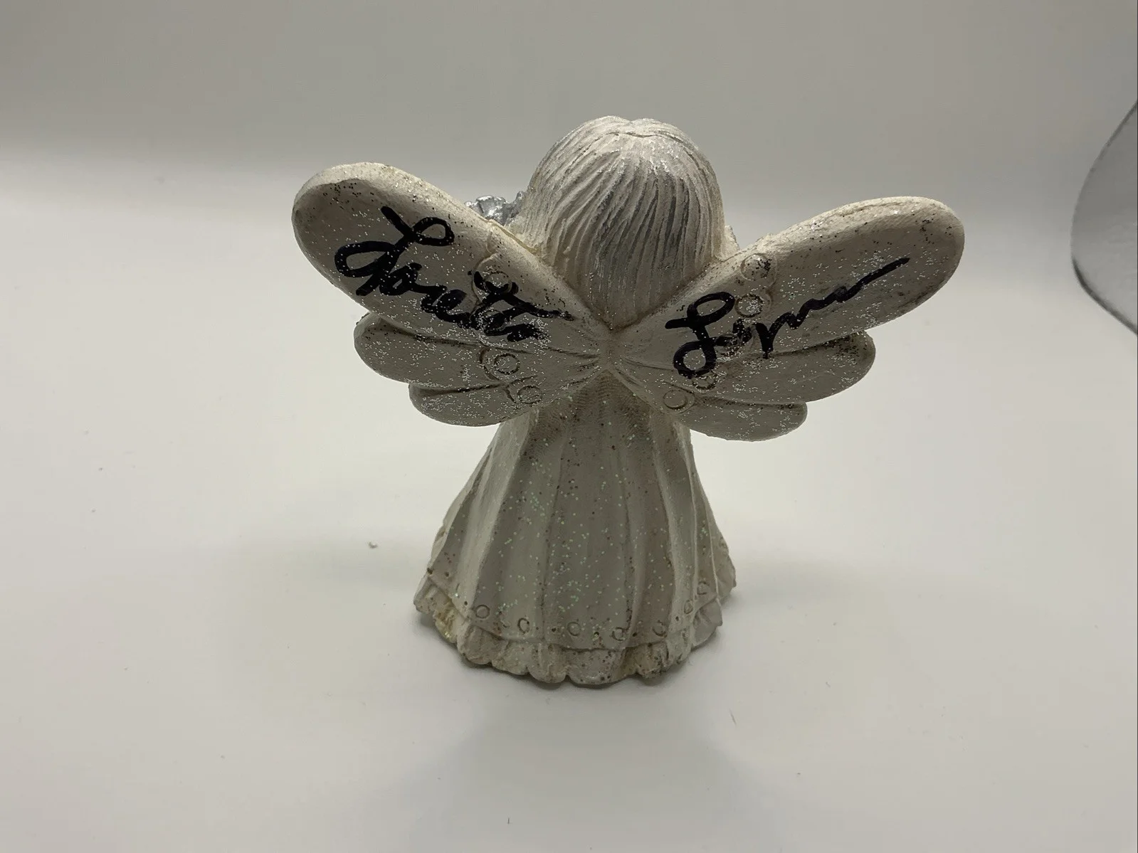 Loretta Lynn Angel Autographed Our Queen Loretta Lynn 2 Times., image 2