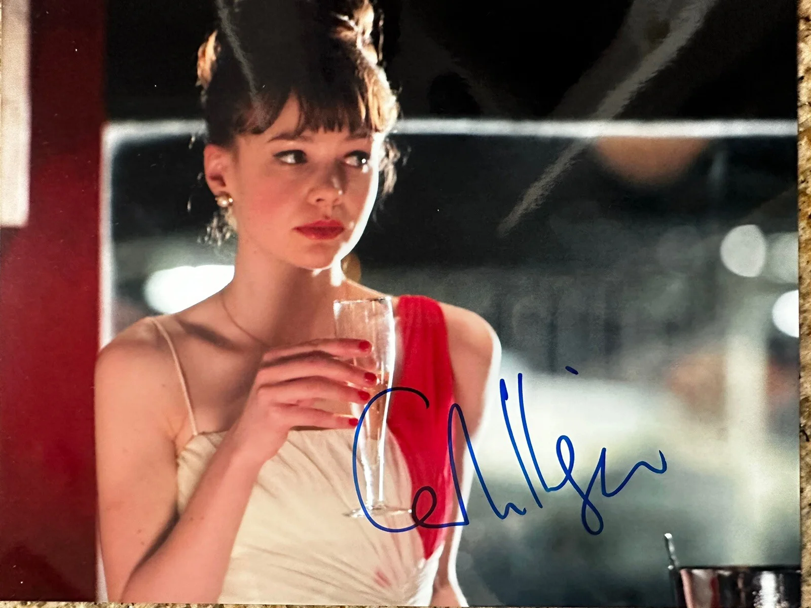 Carey Mulligan — Carey Mulligan signed An Education 8x10 photo. Proof. Full Signature
