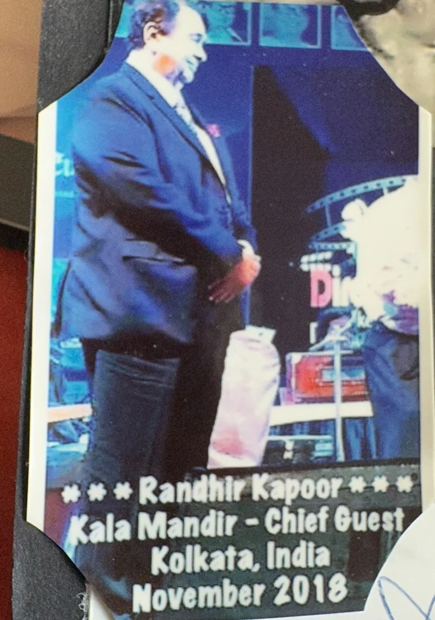 RANDHIR KAPOOR - KAREENA KARISMA DAD AUTOGRAPH SIGNED BOLLYWOOD INDIAN DIRECTOR, изображение 2