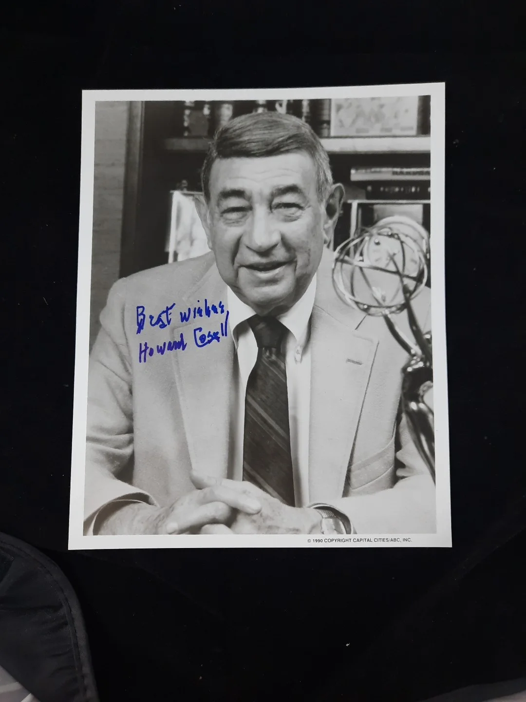 HOWARD COSELL — AUTOGRAPHED PICTURE HOWARD COSELL VERY NICE PICTURE, image 2